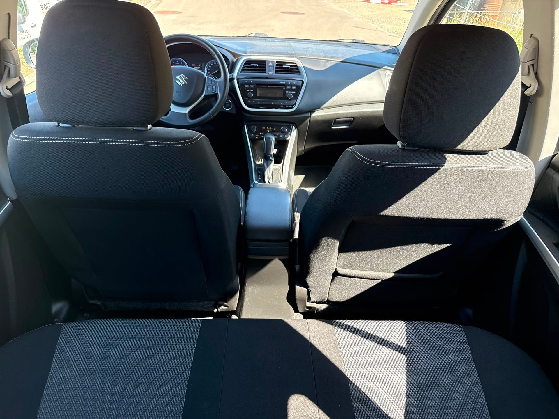 SUZUKI SX4 S-Cross 1.6 16V PizSulai 4WD CVT7-image-8
