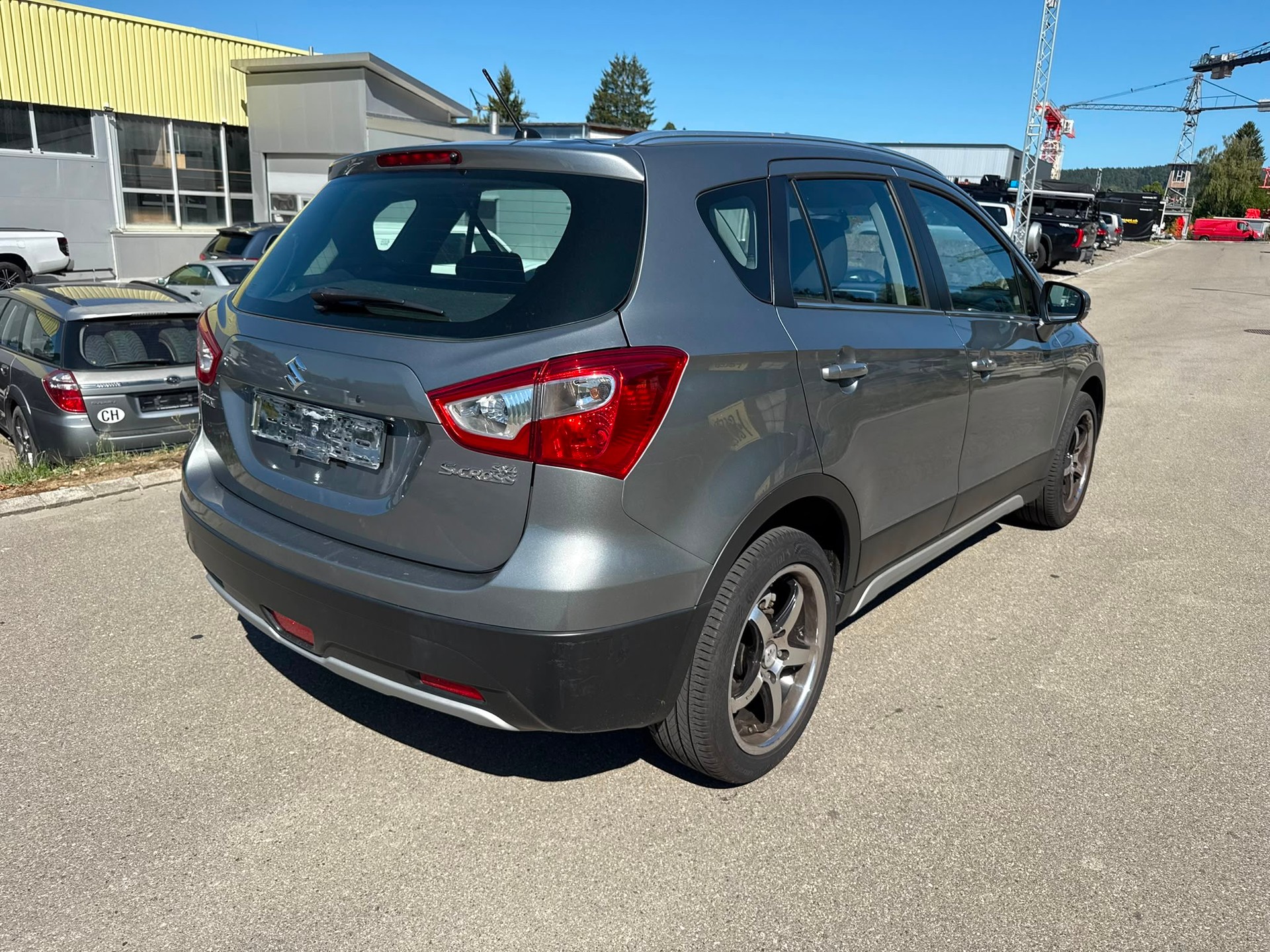 SUZUKI SX4 S-Cross 1.6 16V PizSulai 4WD CVT7-image-6