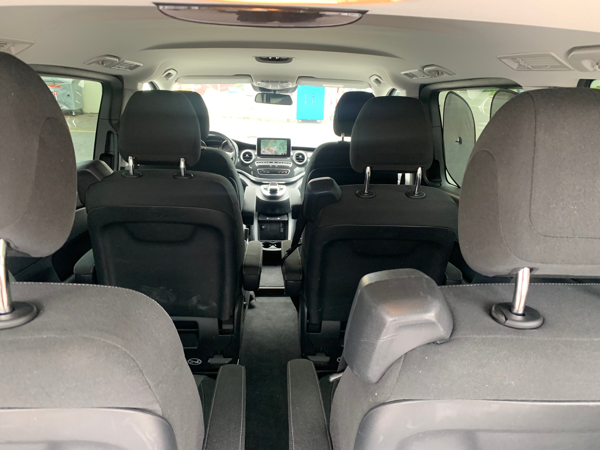 MERCEDES-BENZ V 220 d kompakt 4Matic 7G-Tronic-image-7