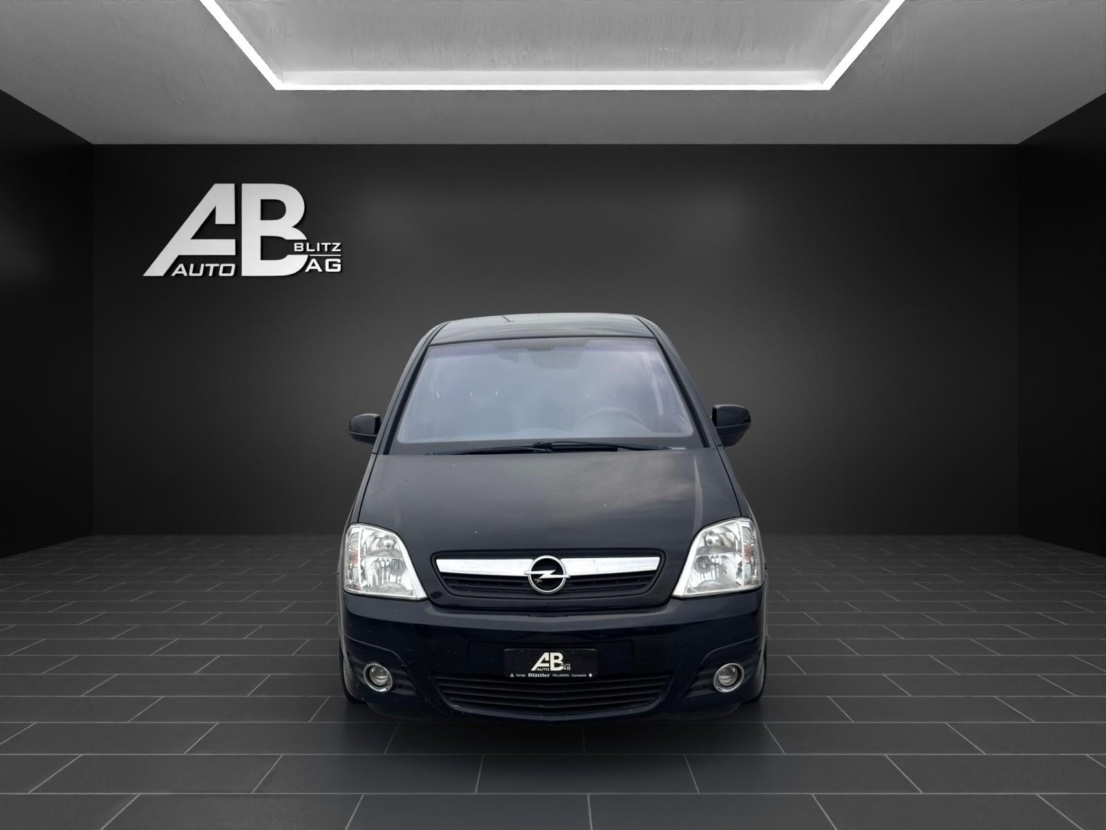 OPEL Meriva 1.8i 16V Cosmo Automatic-image-0