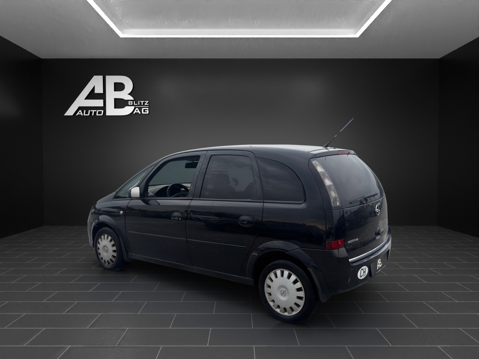 OPEL Meriva 1.8i 16V Cosmo Automatic-image-2
