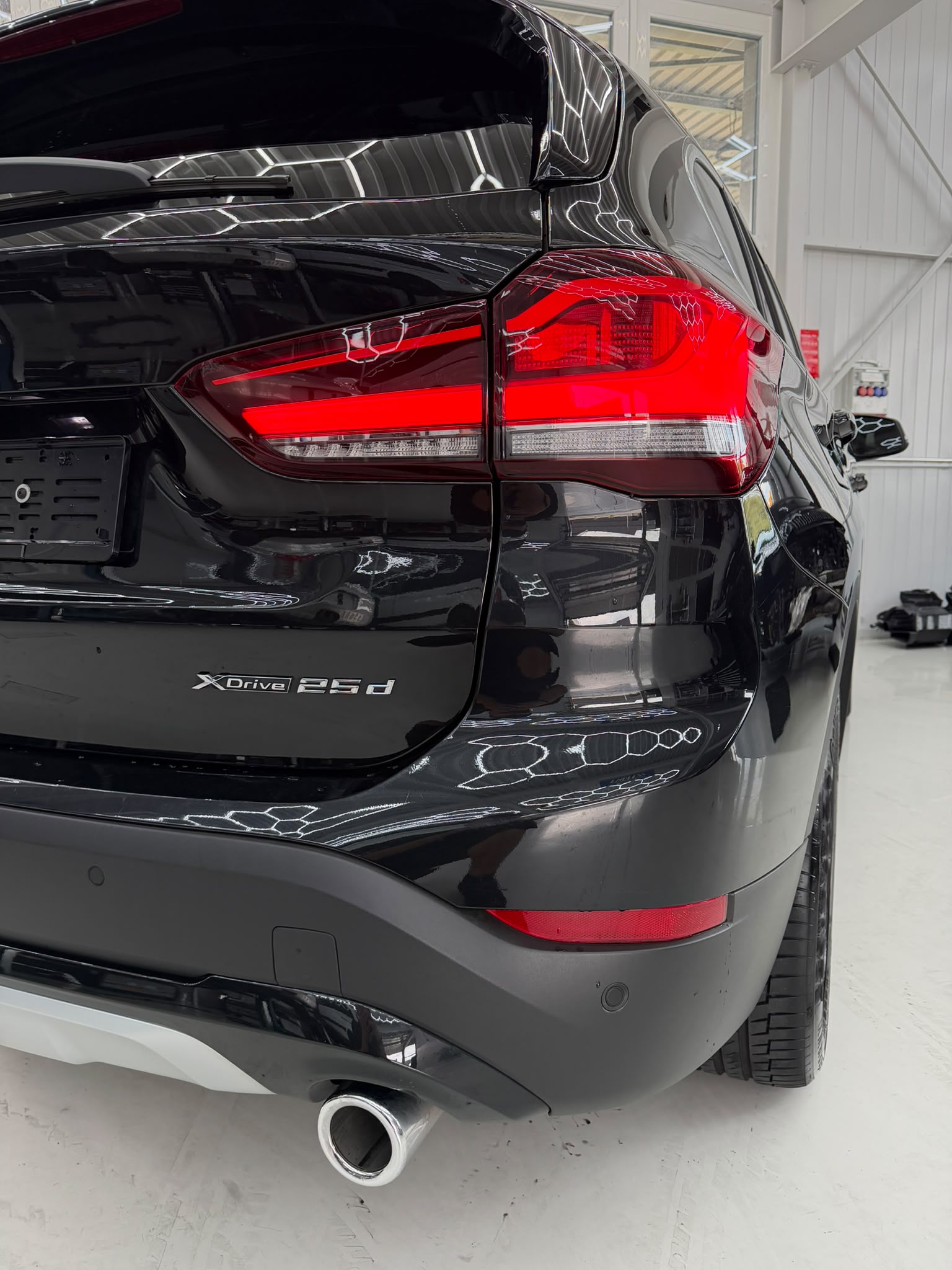 BMW X1 xDrive 25d Sport Line Steptronic-image-3