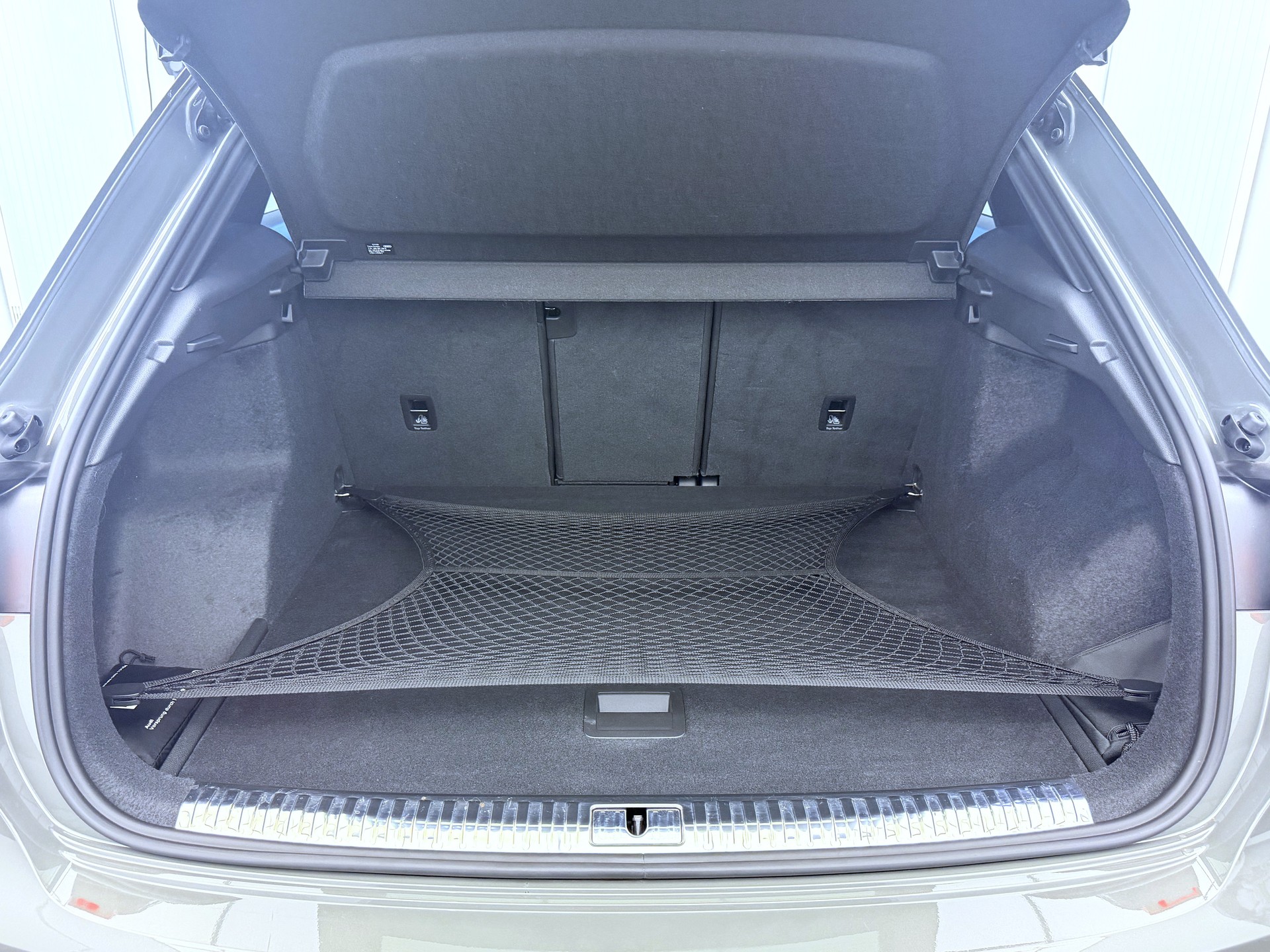 AUDI Q3 45 TFSI advanced quattro S-tronic-image-16