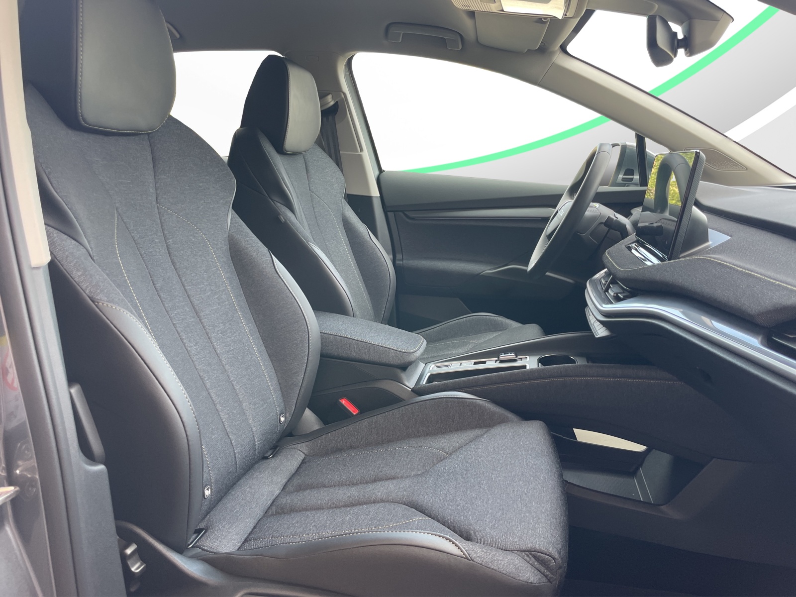 SKODA Elroq 85-image-12