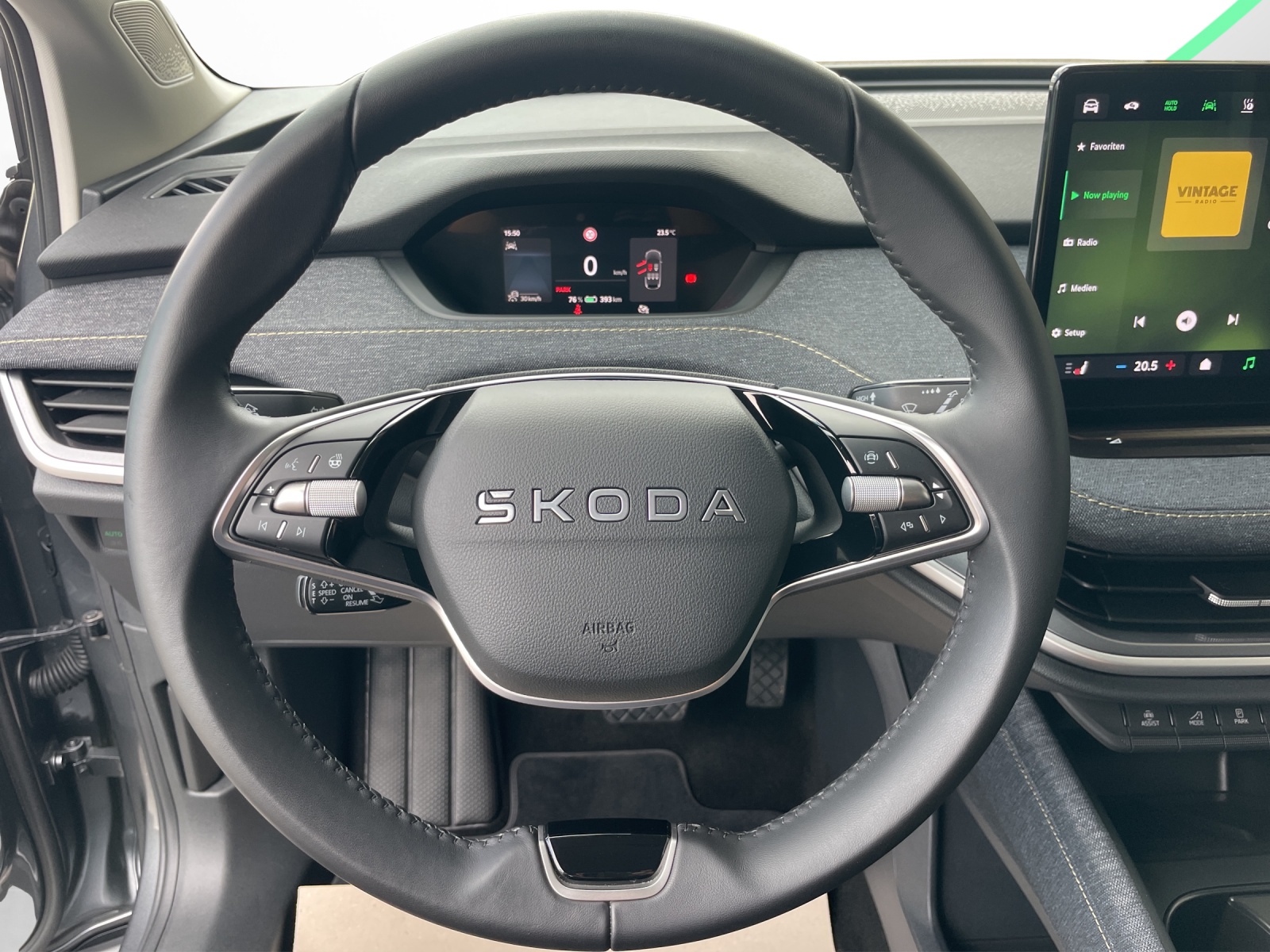 SKODA Elroq 85-image-7