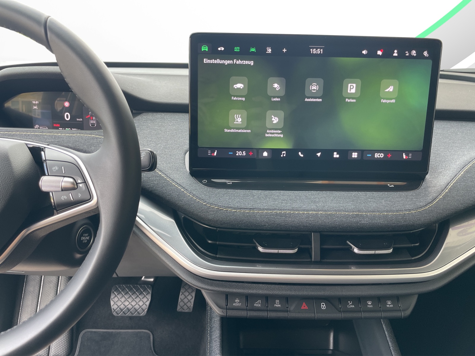 SKODA Elroq 85-image-10