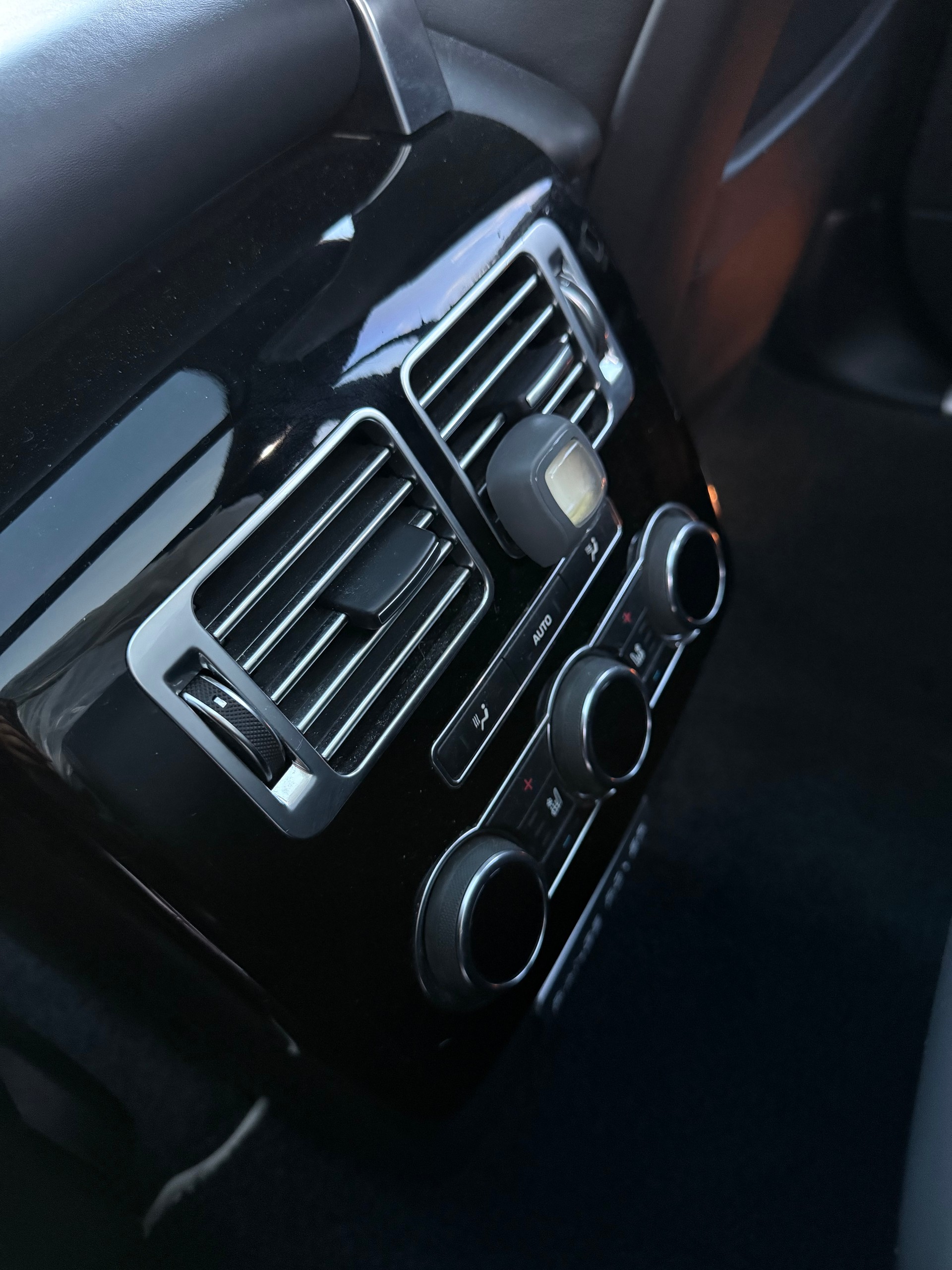 LAND ROVER Range Rover 4.4 SDV8 Autobiography Automatic-image-17