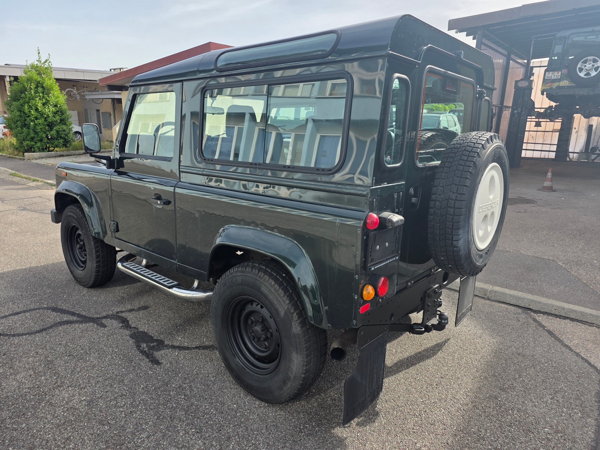 LAND ROVER Defender 90 CSW 2.5 Td5-image-6