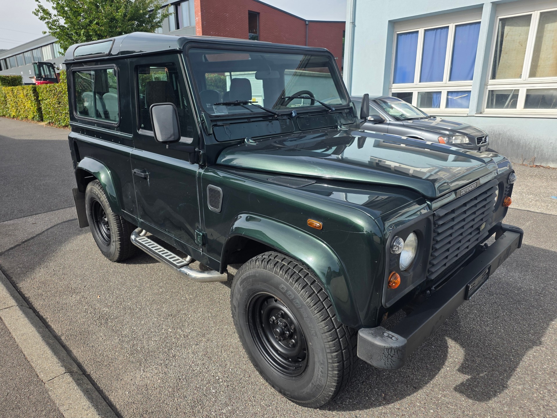 LAND ROVER Defender 90 CSW 2.5 Td5-image-0