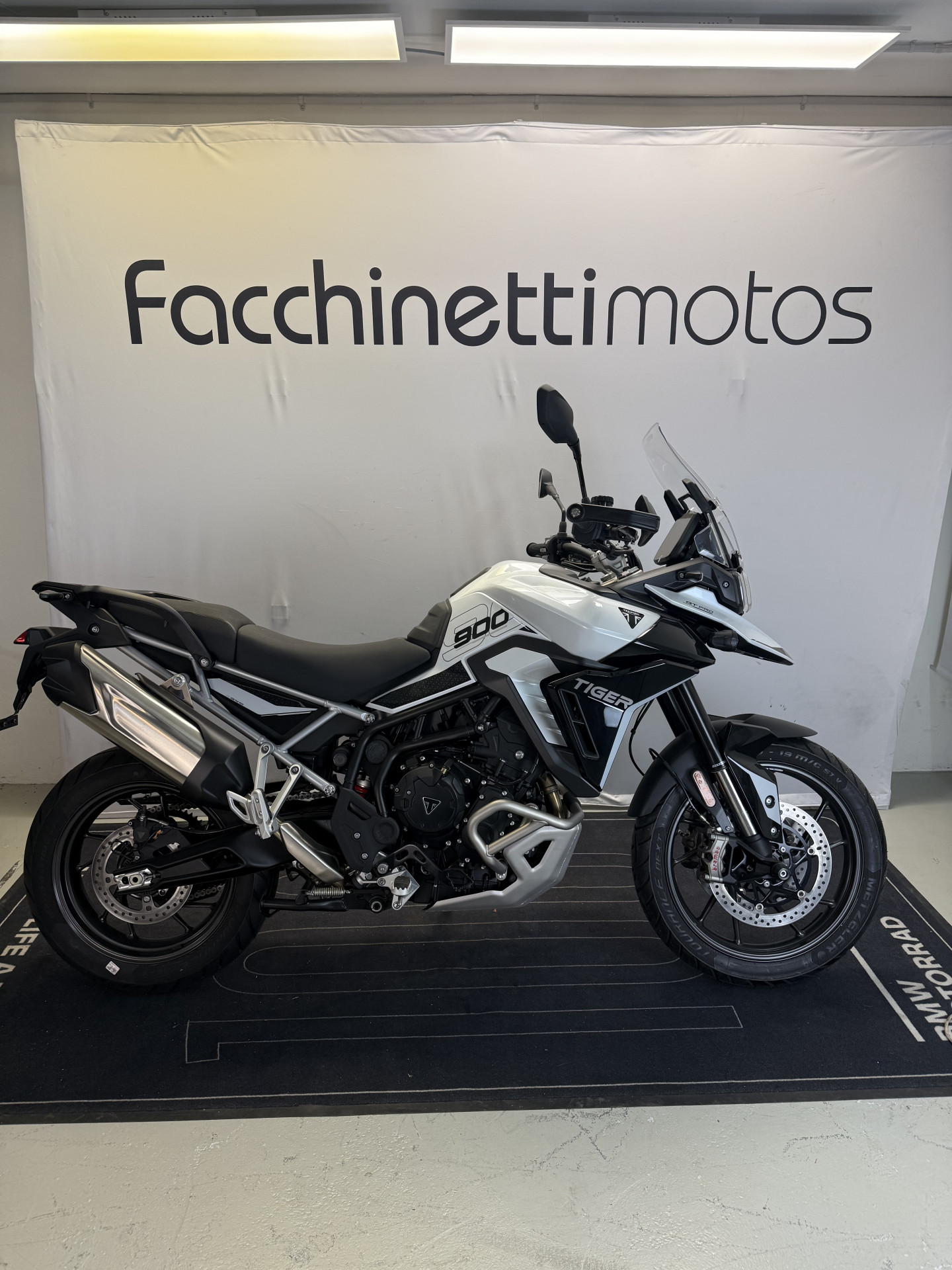 TRIUMPH Tiger 900 GT Pro