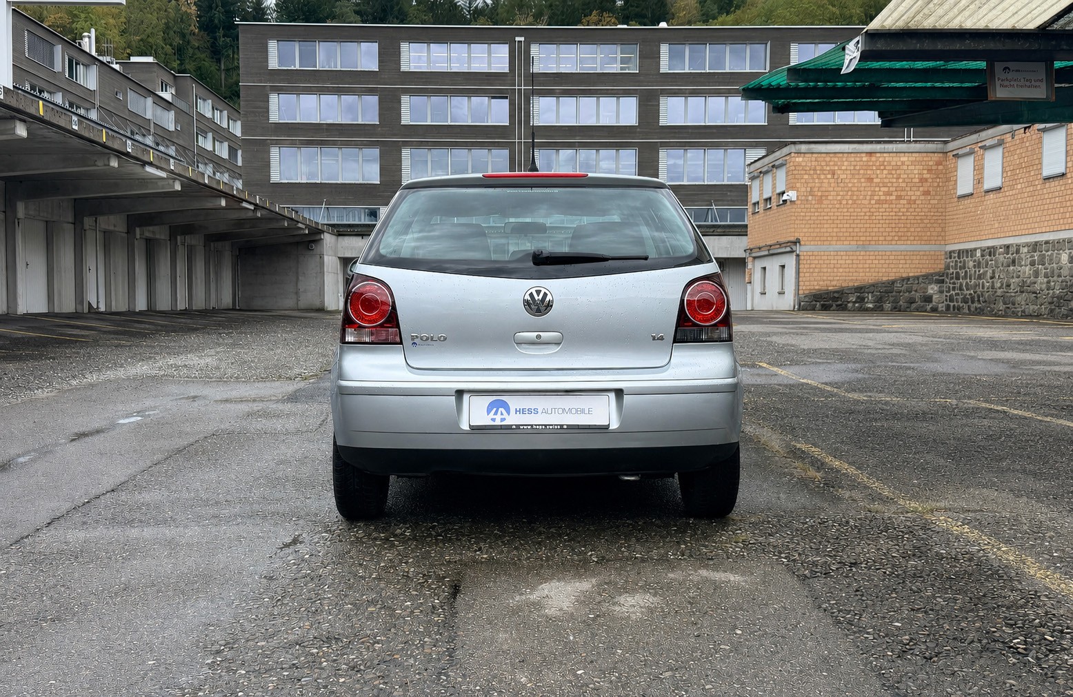 VW Polo 1.4 16V Trendline Automatic-image-15