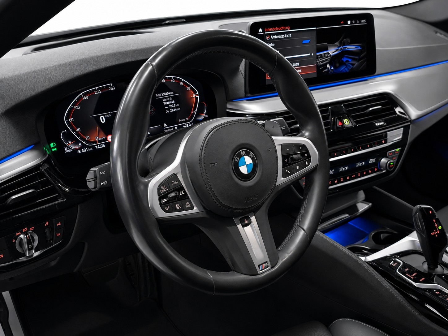 BMW 530d xDrive SAG Touring M-Sport-image-33