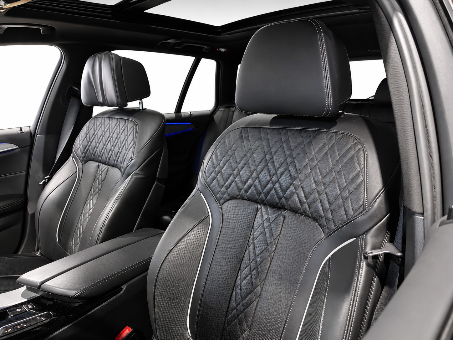 BMW 530d xDrive SAG Touring M-Sport-image-17