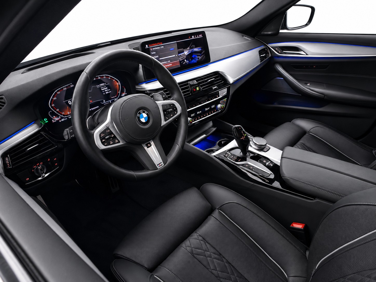 BMW 530d xDrive SAG Touring M-Sport-image-9