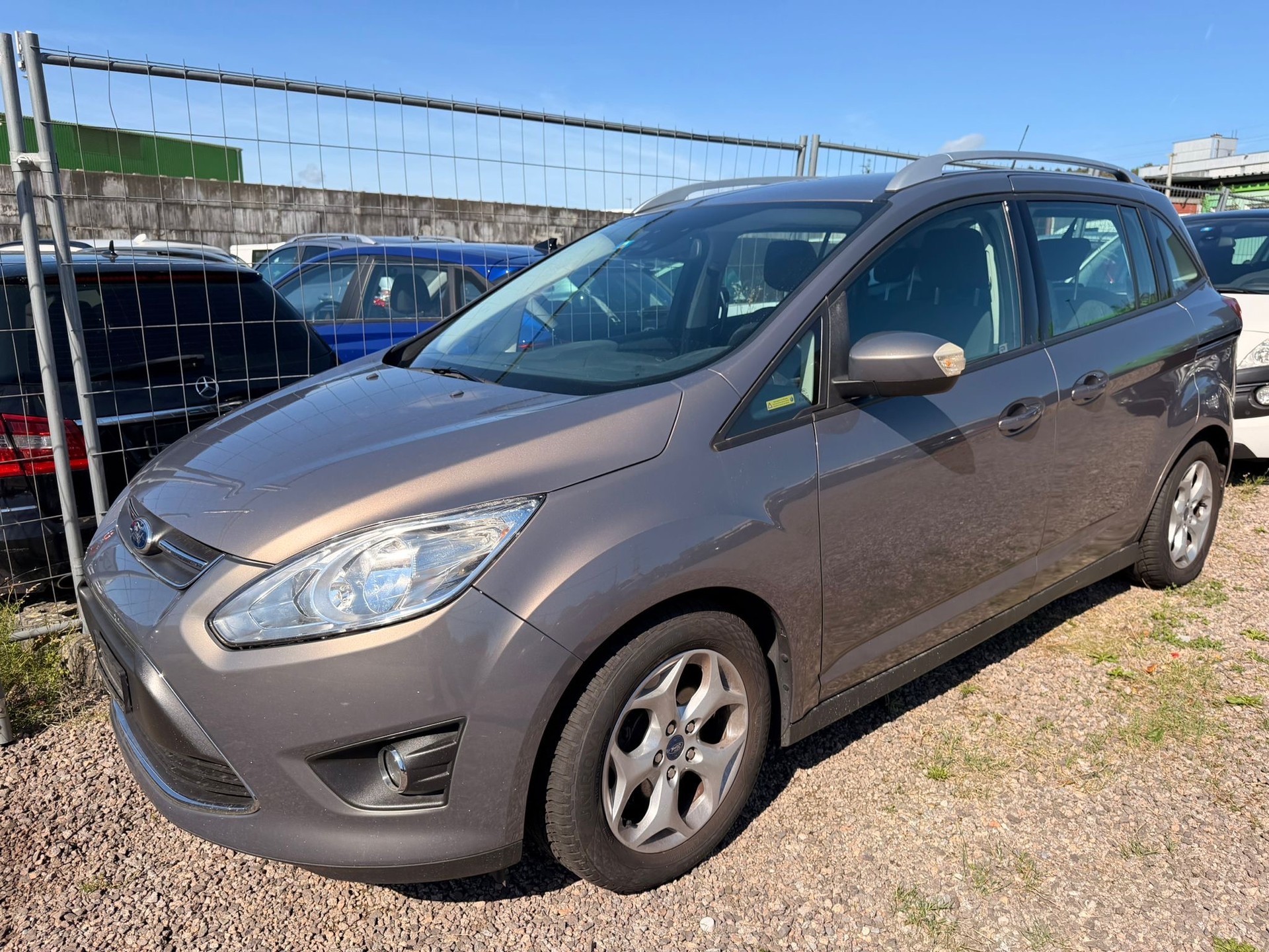 FORD Grand C-Max 1.0 SCTi Titanium-image-1