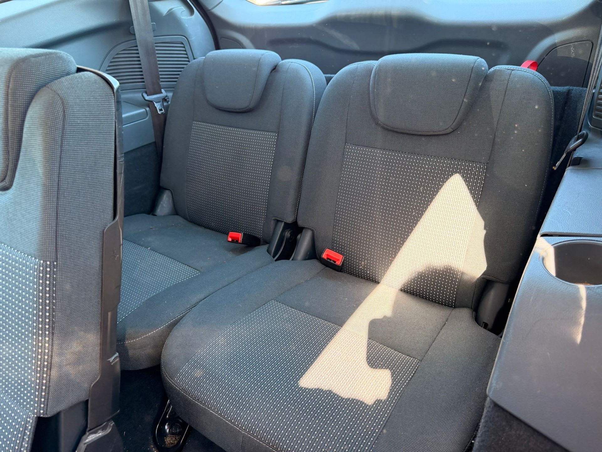 FORD Grand C-Max 1.0 SCTi Titanium-image-5