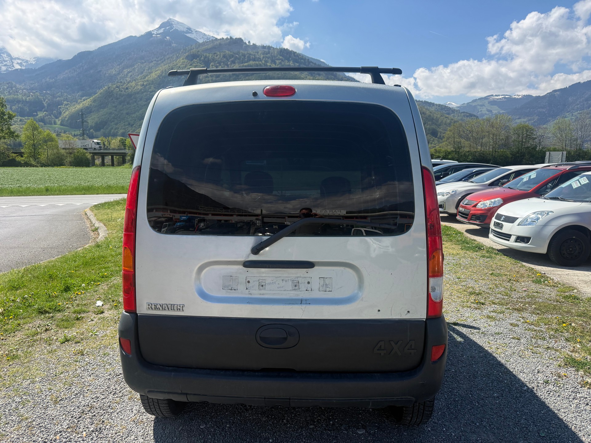 RENAULT Kangoo 1.6 16V Expression 4x4-image-1