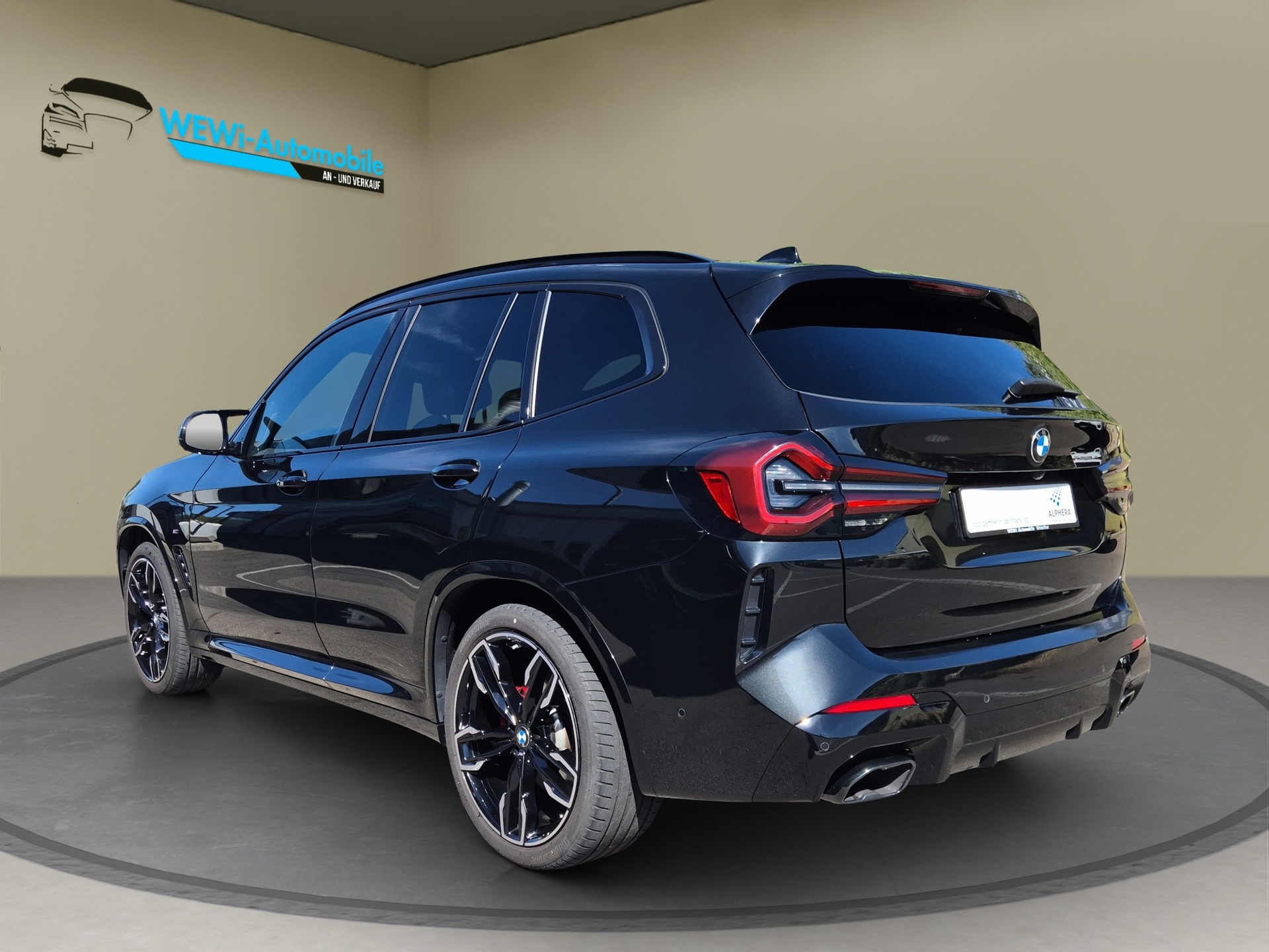 BMW X3 M40i-image-2