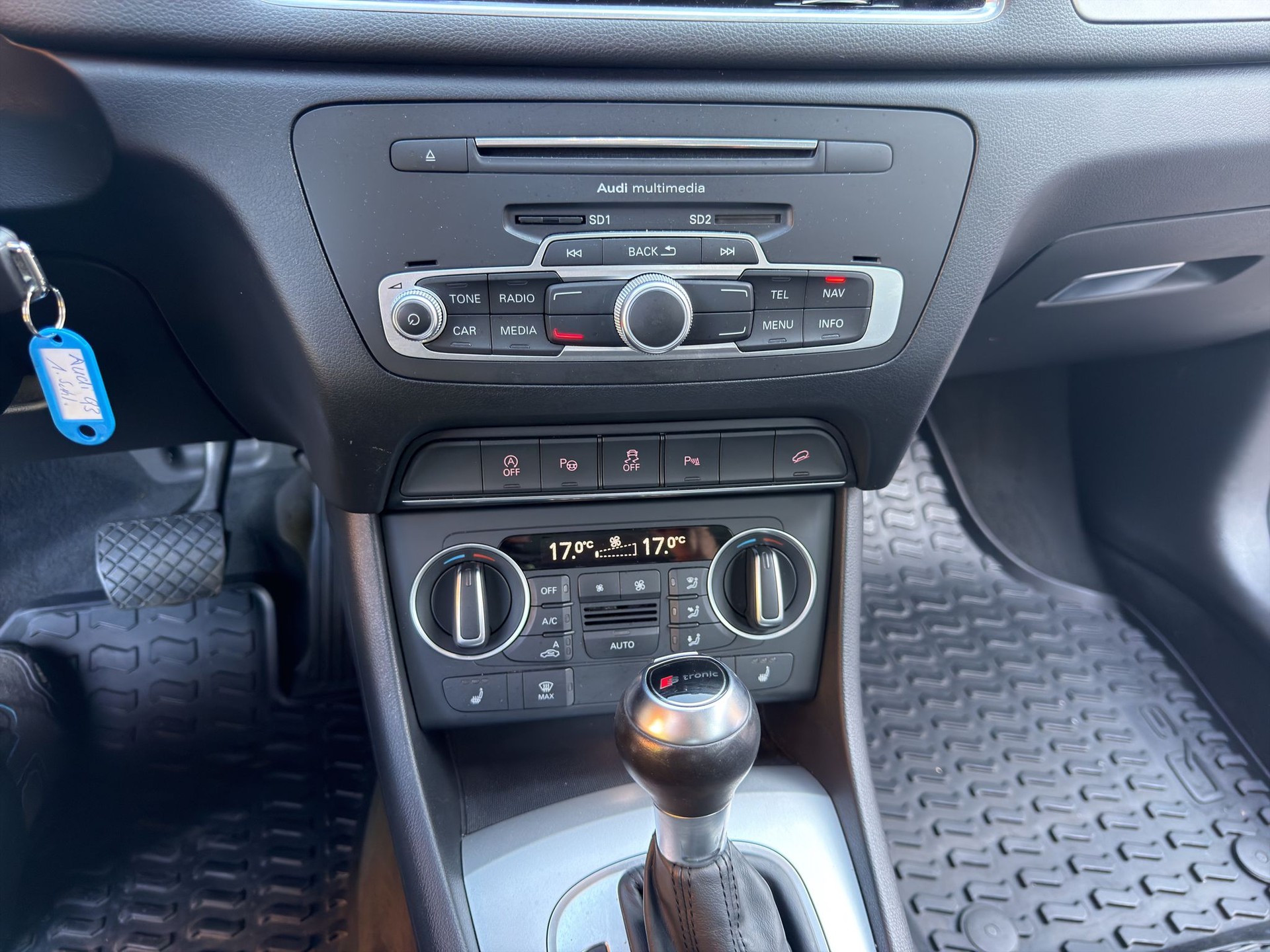 AUDI Q3 1.4 TFSI design S-tronic-image-15