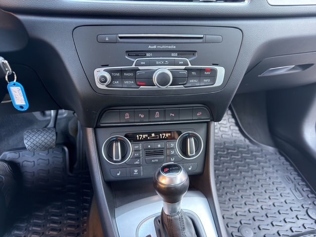 AUDI Q3 1.4 TFSI design S-tronic-image-9