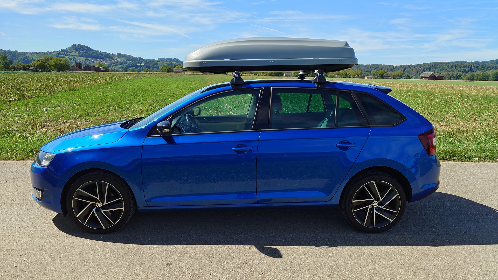 SKODA Rapid Spaceback 1.2 TSI Style-image-1
