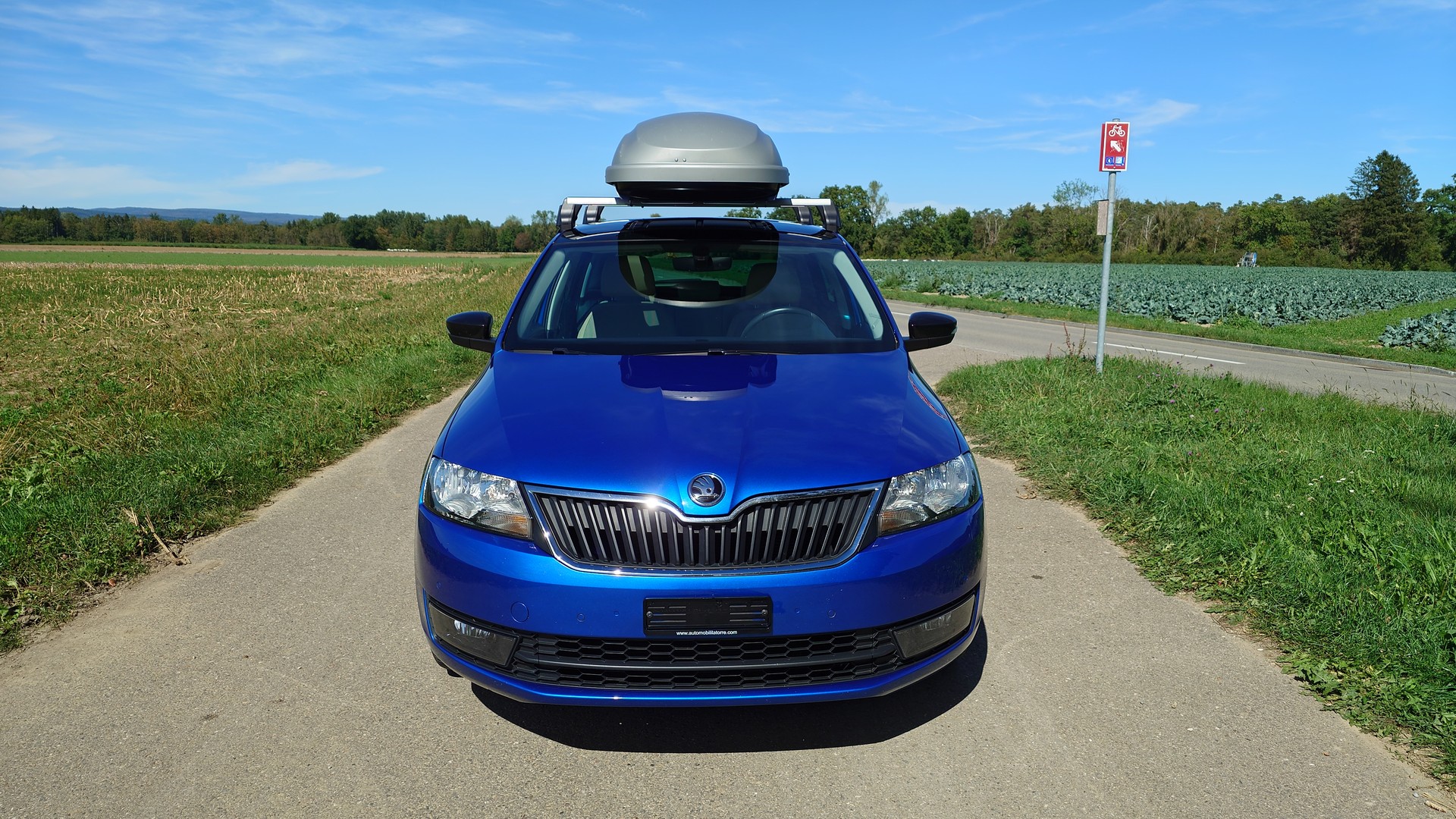 SKODA Rapid Spaceback 1.2 TSI Style-image-8
