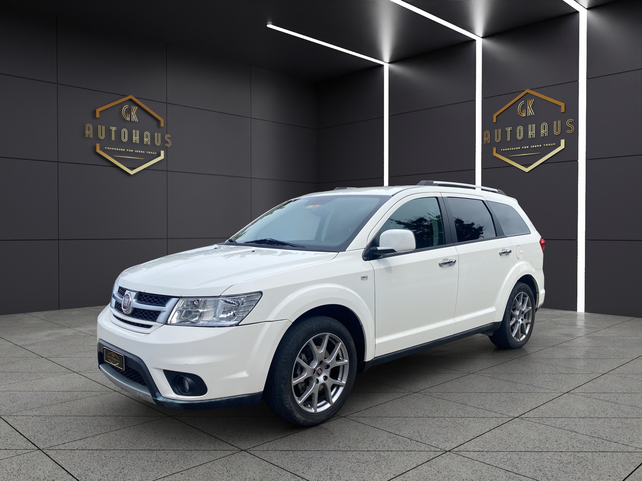 FIAT Freemont 2.0 MJ Lounge AWD Automat — slika 1