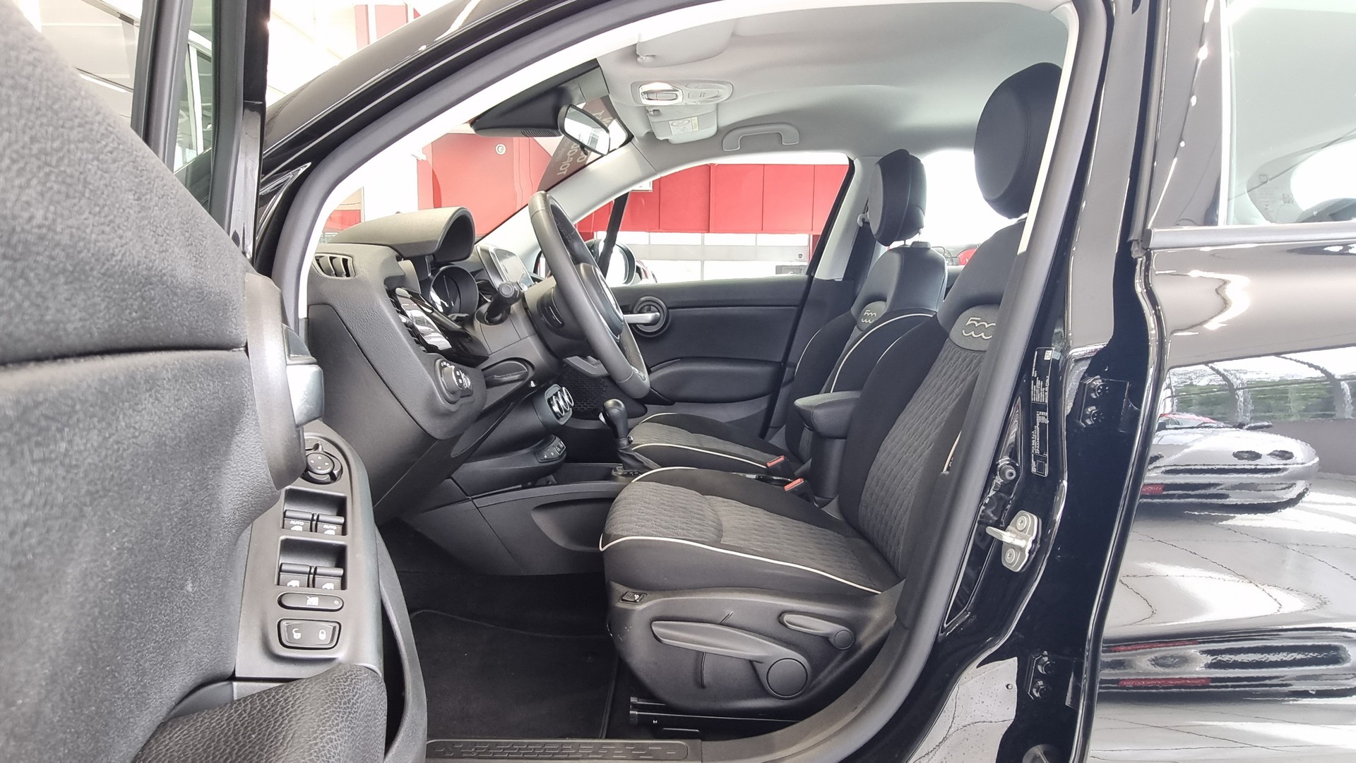 FIAT 500X 1.3 GSE City Cross-image-14
