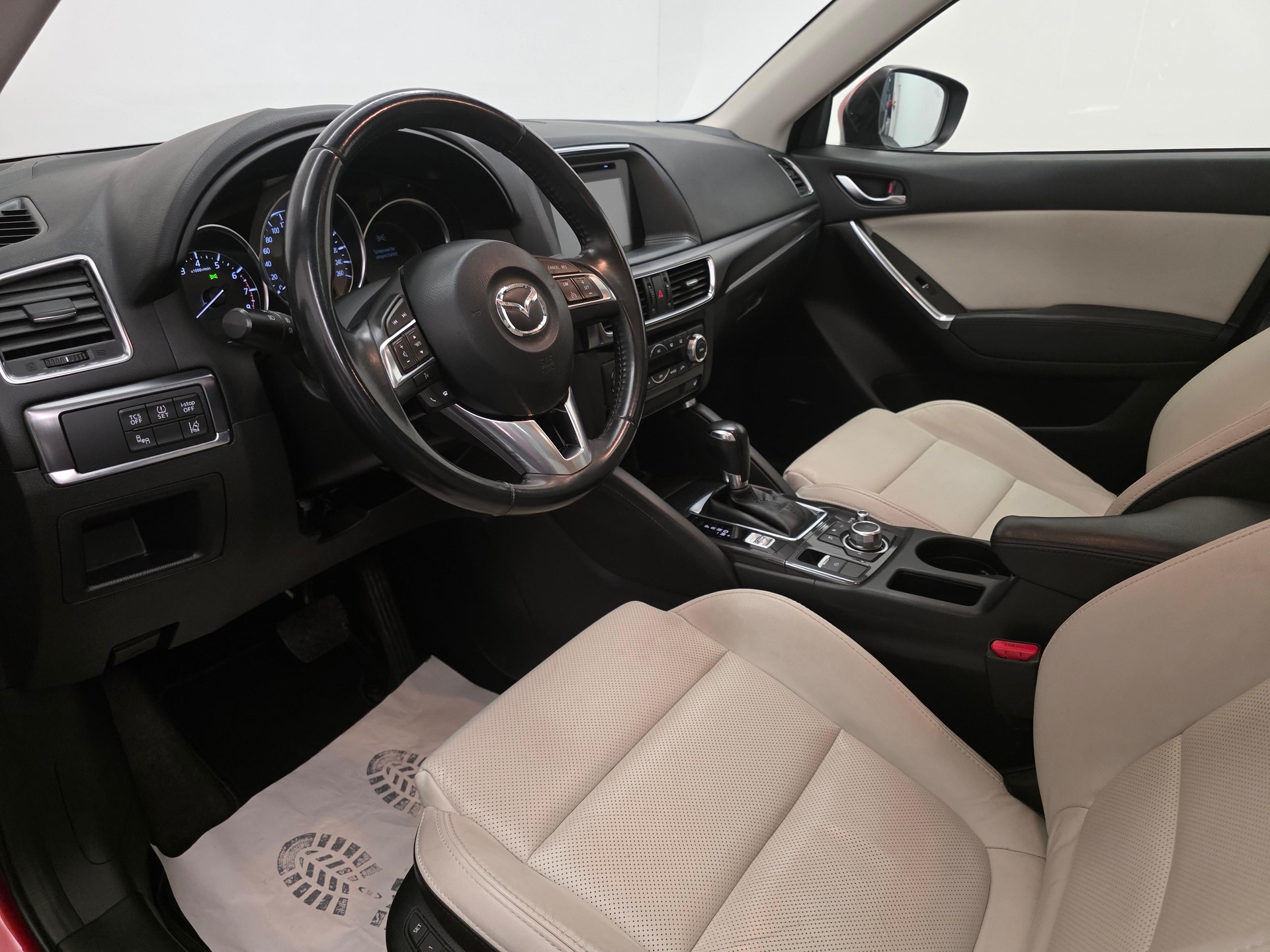 MAZDA CX-5 2.5 Revolution AWD-image-9