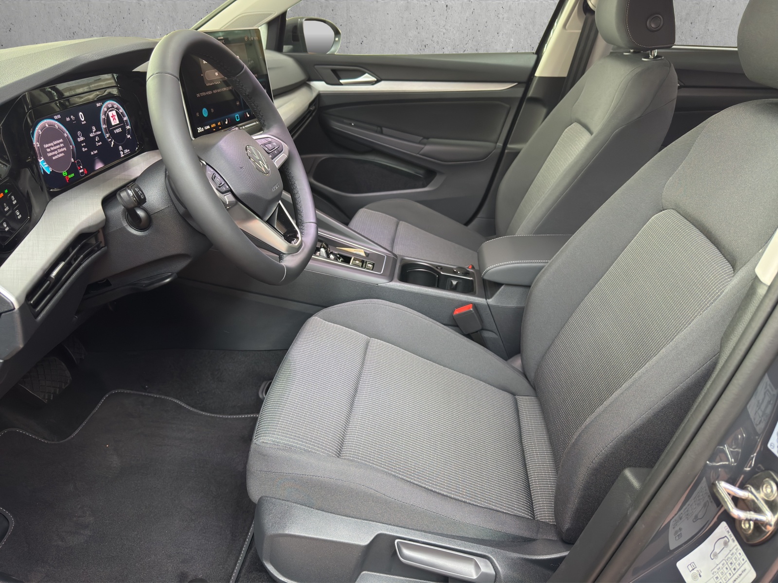 VW Golf 1.5 e TSI mHEV Value DSG-image-6