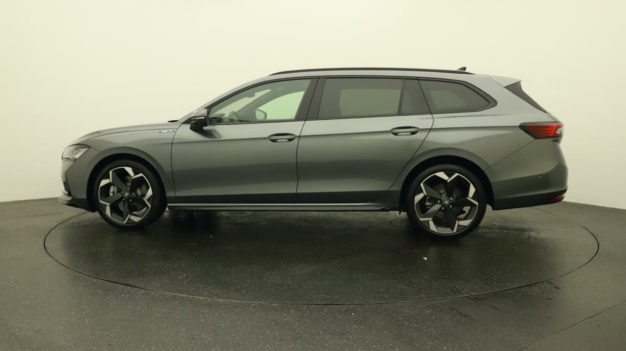 SKODA Superb Combi 2.0 TDi Sportline 4x4 DSG-showroom-element-1