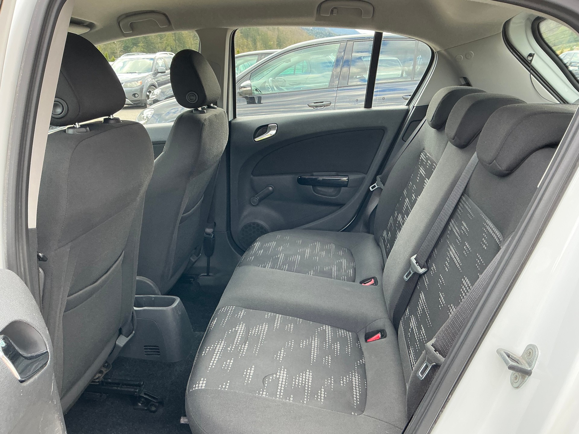 OPEL Corsa 1.4 TP Color Edition-image-7