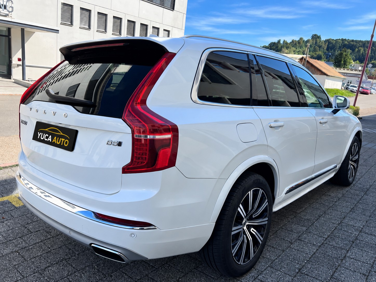 VOLVO XC90 B5 Diesel Mild Hybrid AWD Inscription Geartronic-image-3
