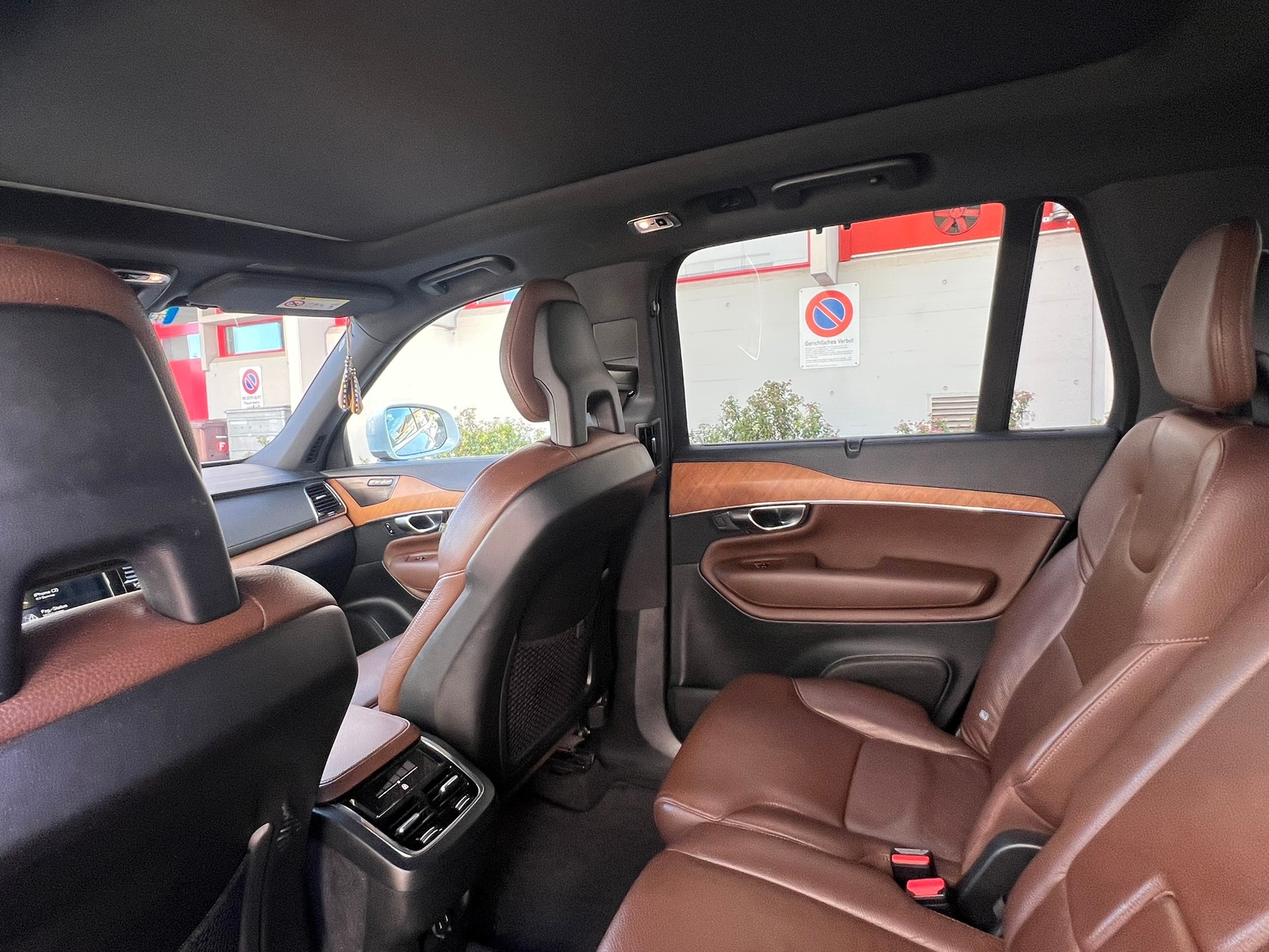 VOLVO XC90 B5 Diesel Mild Hybrid AWD Inscription Geartronic-image-10