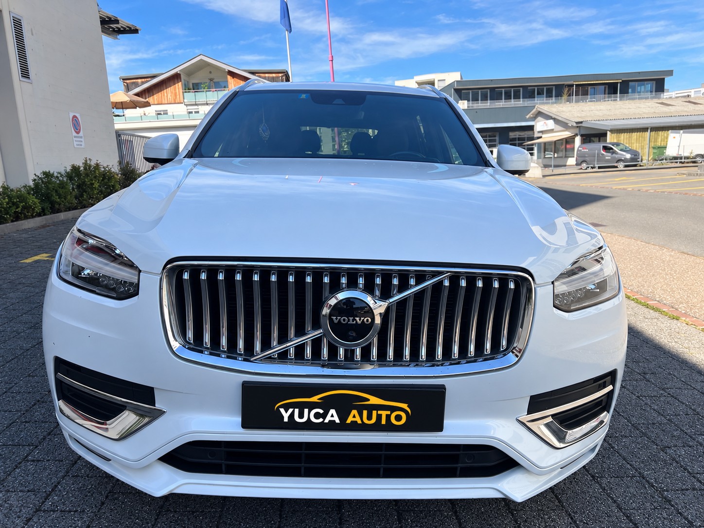 VOLVO XC90 B5 Diesel Mild Hybrid AWD Inscription Geartronic-image-0