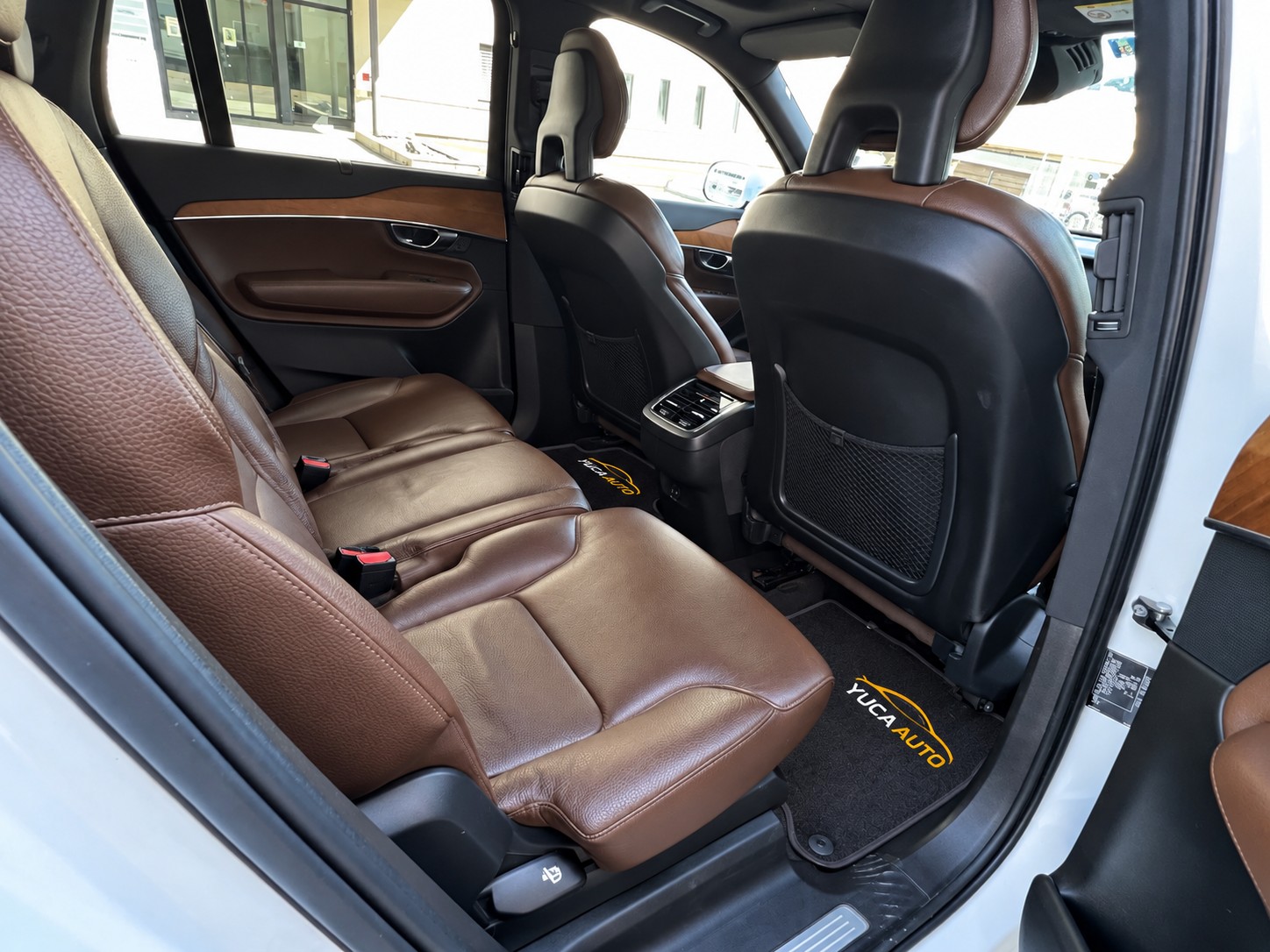 VOLVO XC90 B5 Diesel Mild Hybrid AWD Inscription Geartronic-image-9