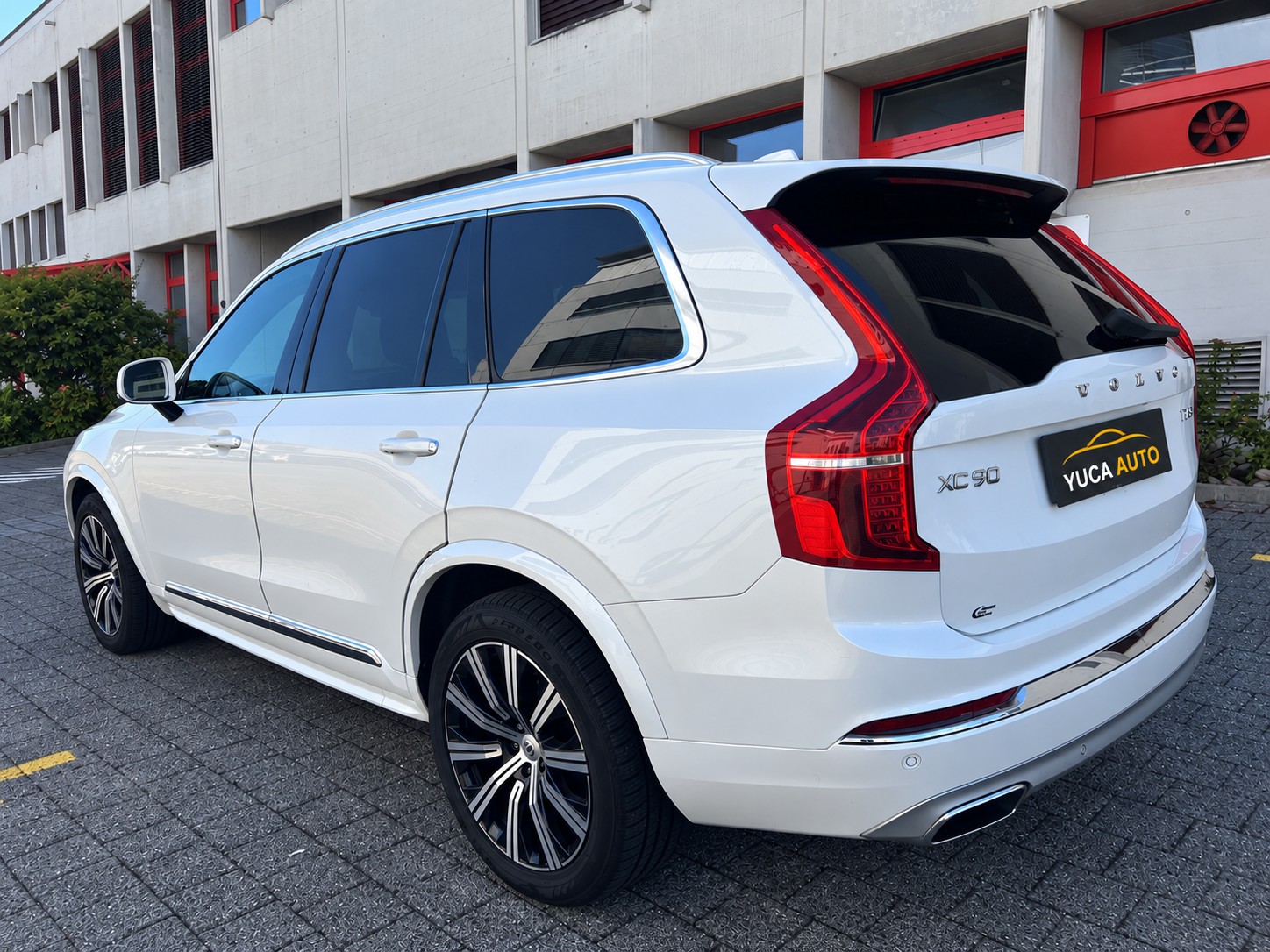 VOLVO XC90 B5 Diesel Mild Hybrid AWD Inscription Geartronic-image-4