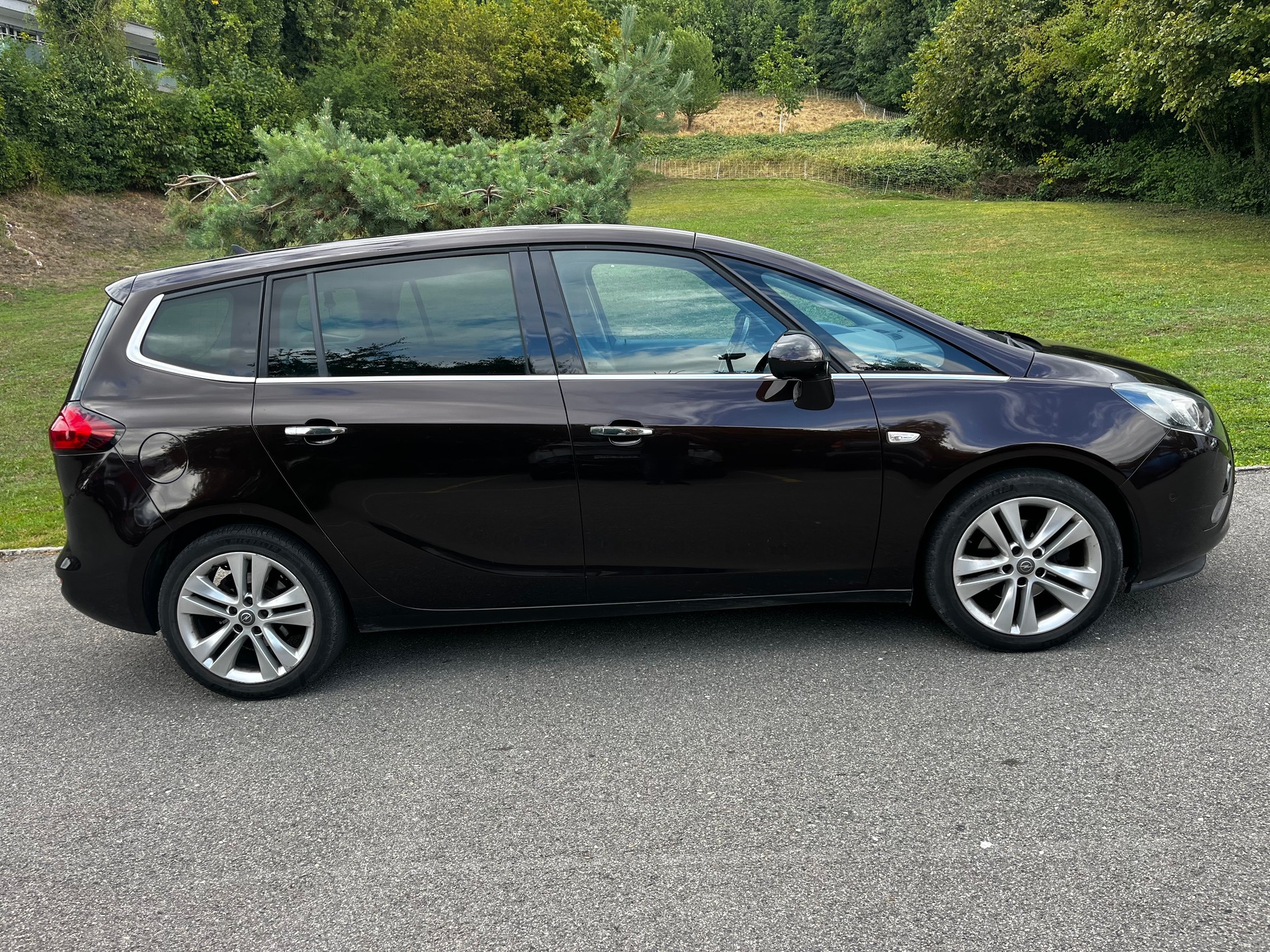 OPEL Zafira Tourer 1.4i 16V Turbo Sport Automatic-image-5