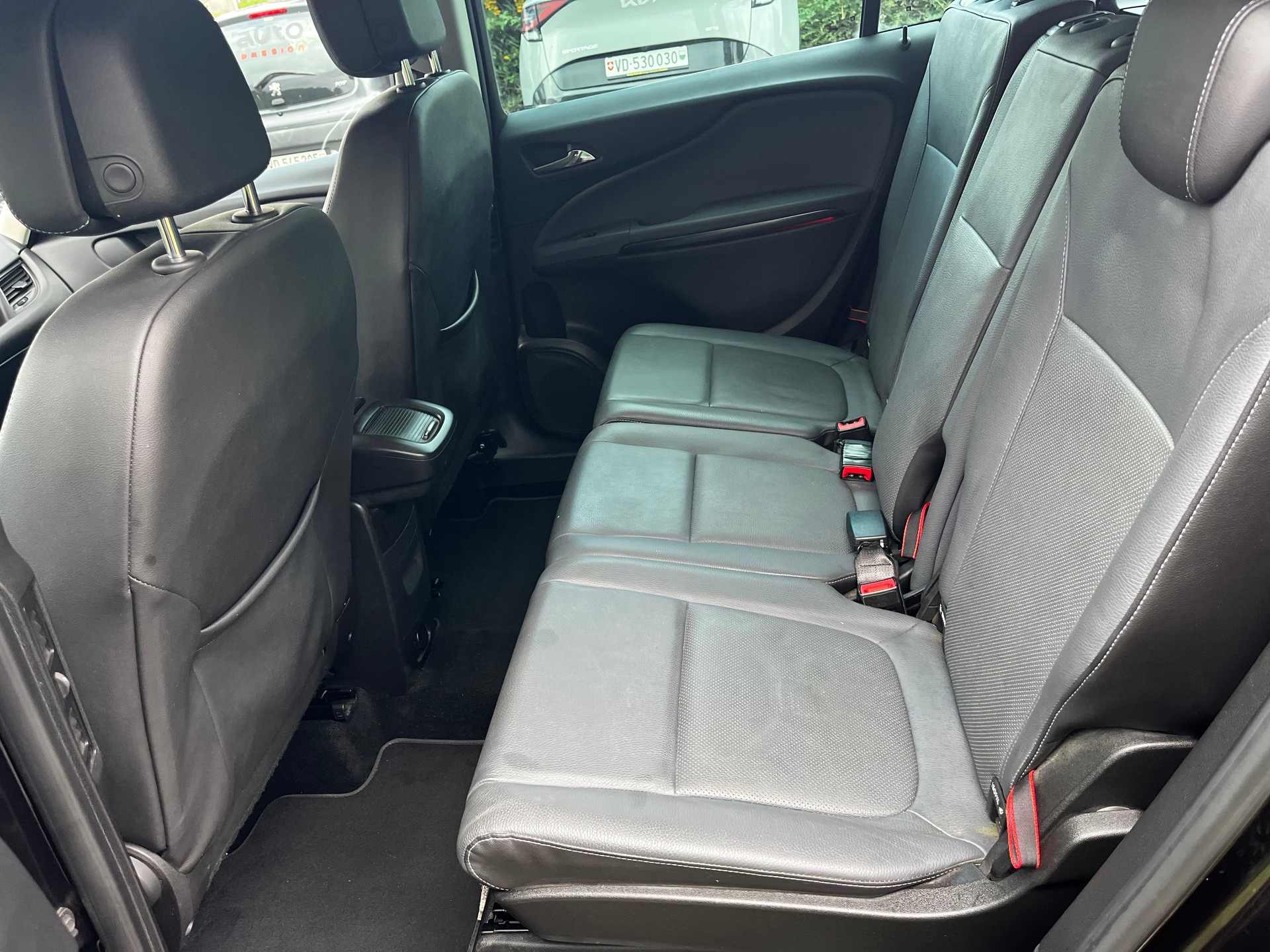 OPEL Zafira Tourer 1.4i 16V Turbo Sport Automatic-image-8