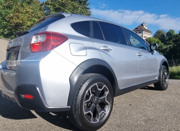 SUBARU XV 2.0 Swiss Two AWD-image-8
