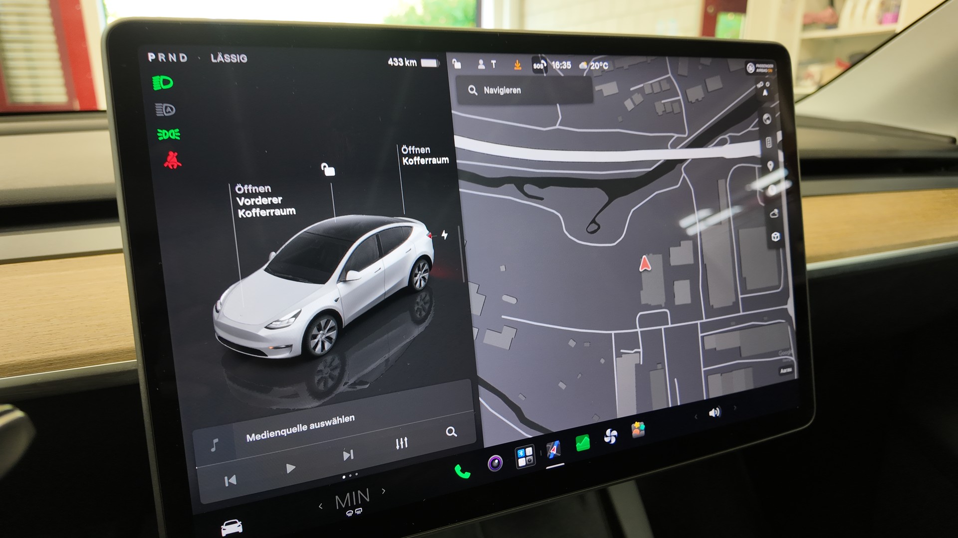 TESLA Model Y Long Range-image-23