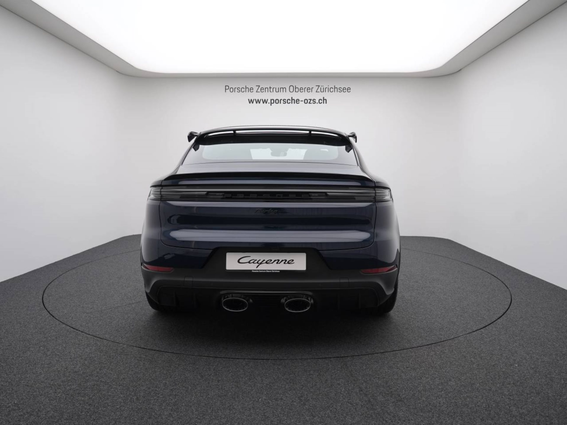 PORSCHE Cayenne Turbo E-Hybrid Coupé mit GT-Paket-image-5