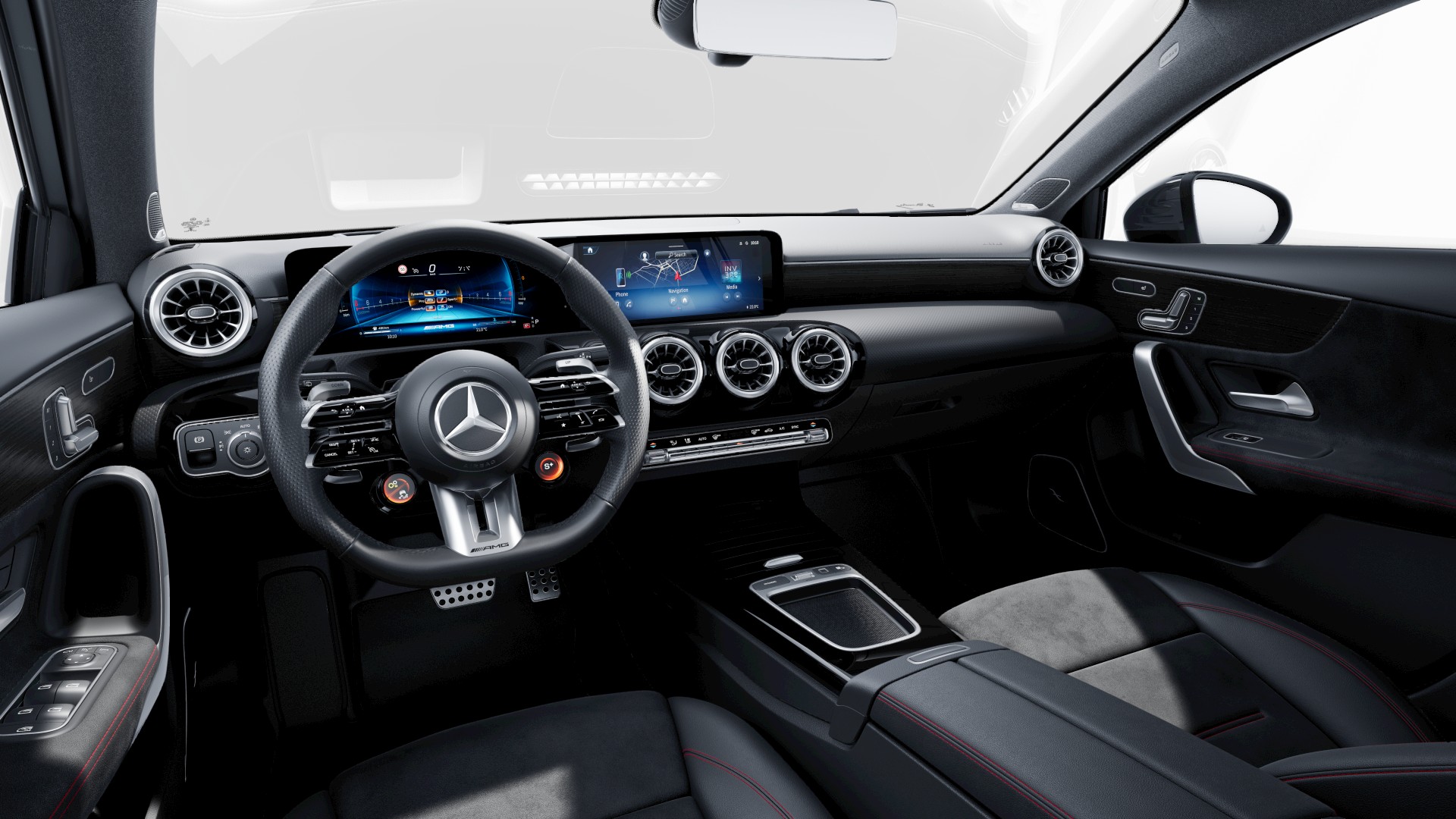 MERCEDES-BENZ A 35 AMG 4MATIC-image-4