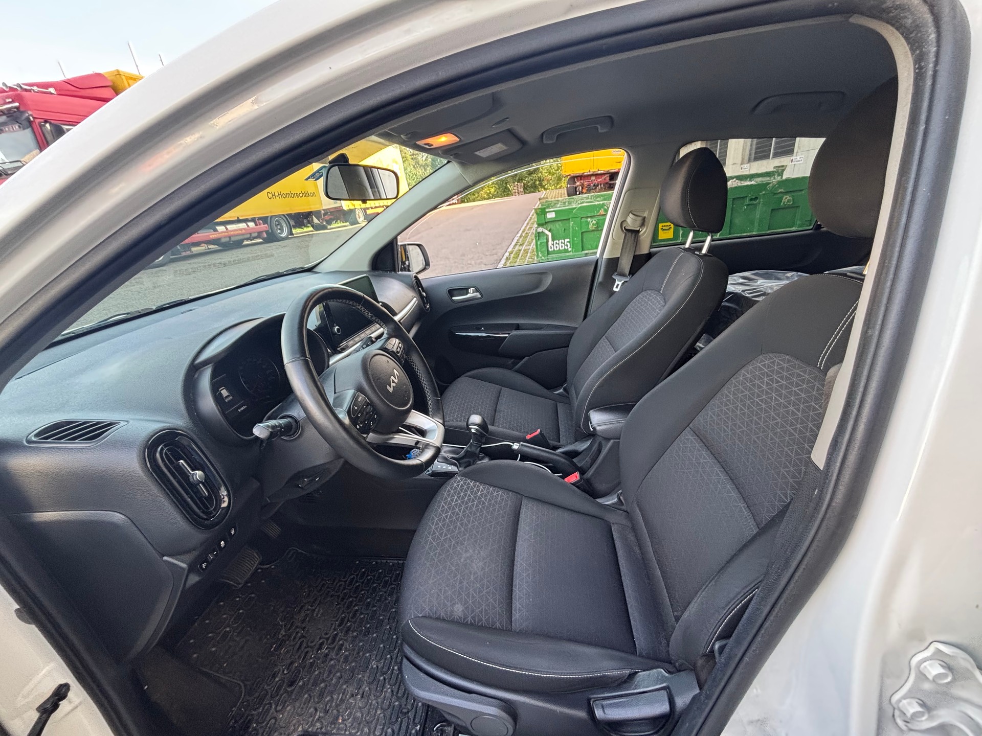 KIA Picanto 1.2 CVVT Style AMT-image-11