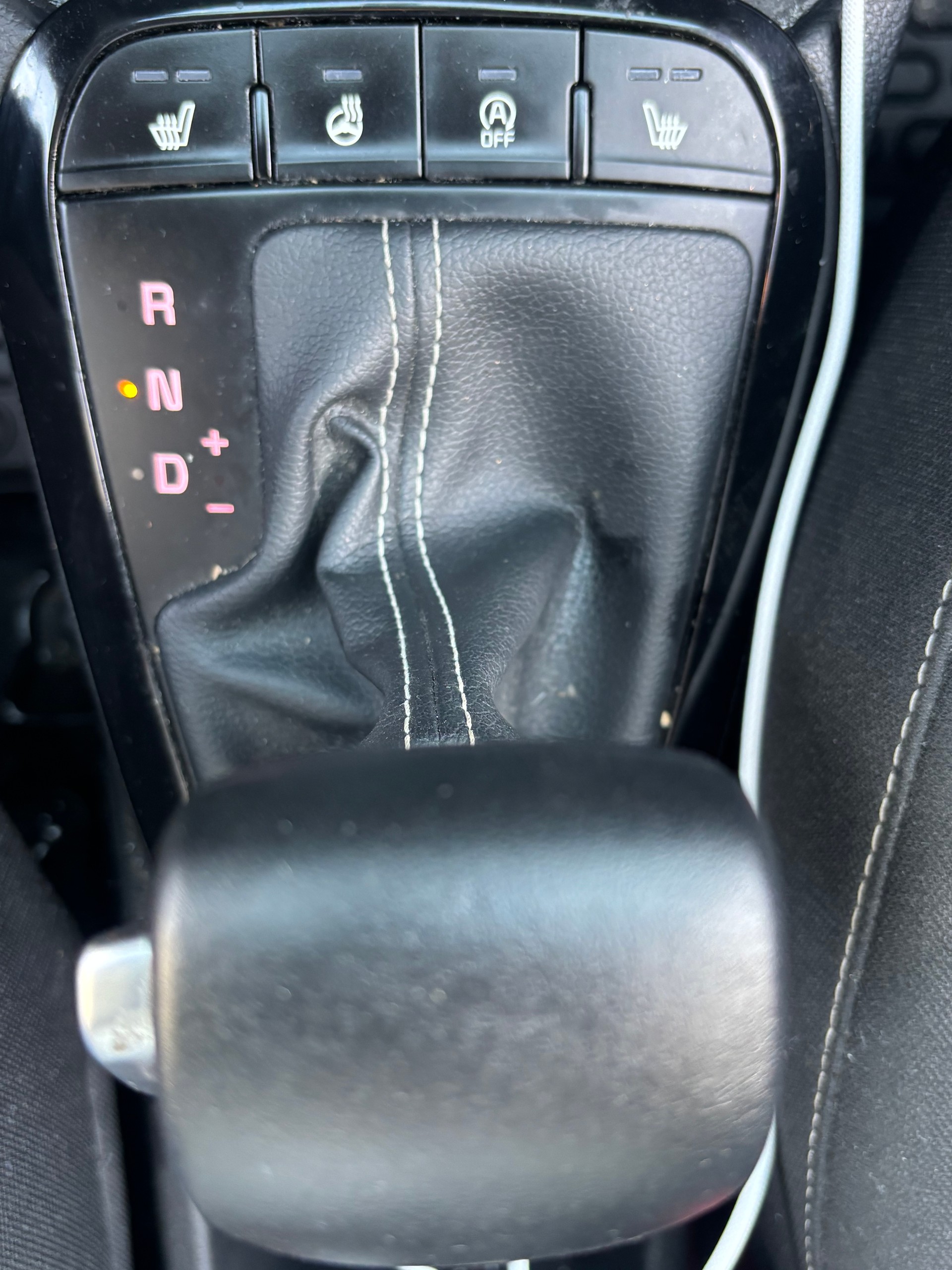 KIA Picanto 1.2 CVVT Style AMT-image-9