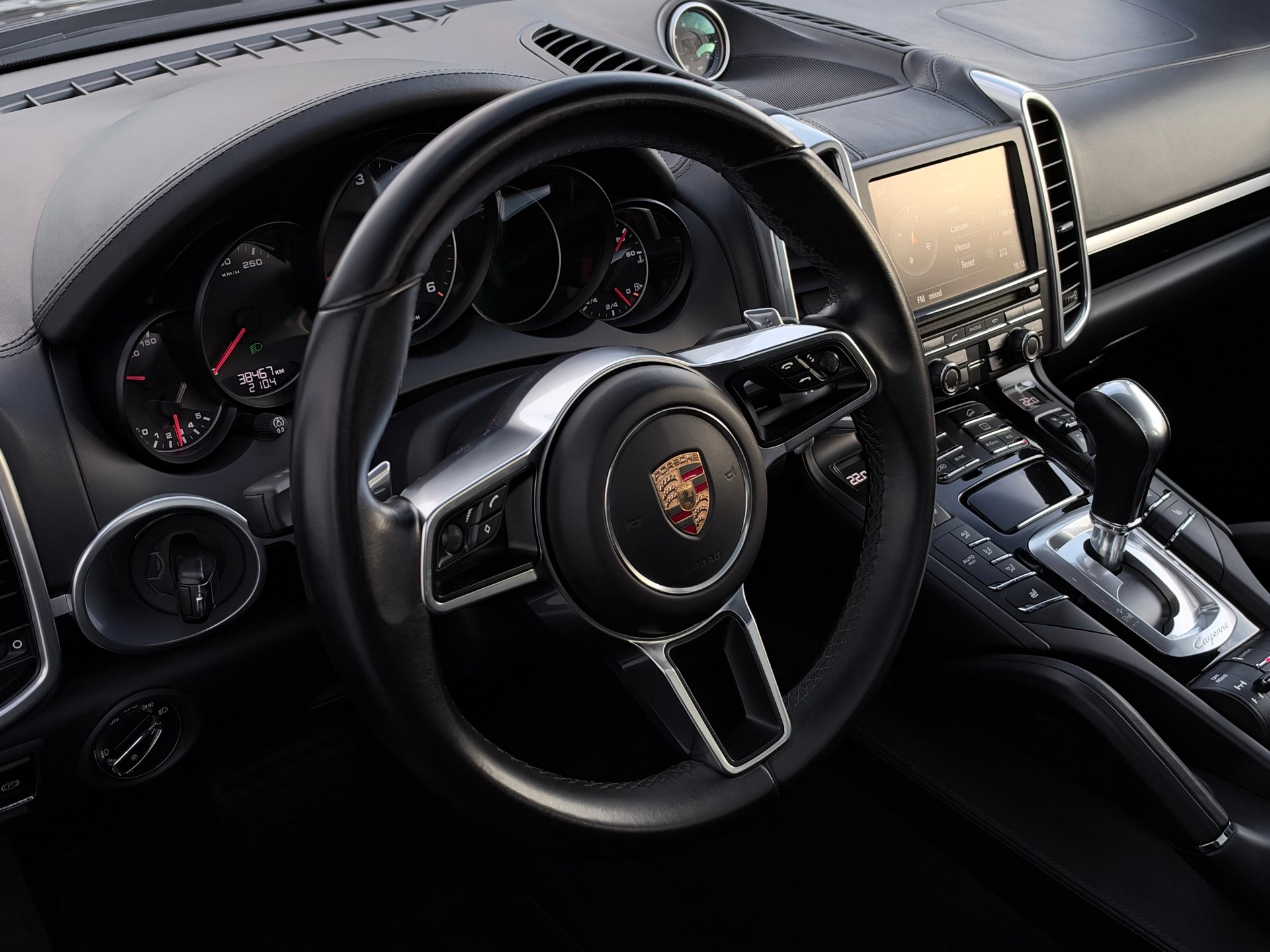 PORSCHE Cayenne Diesel-image-4