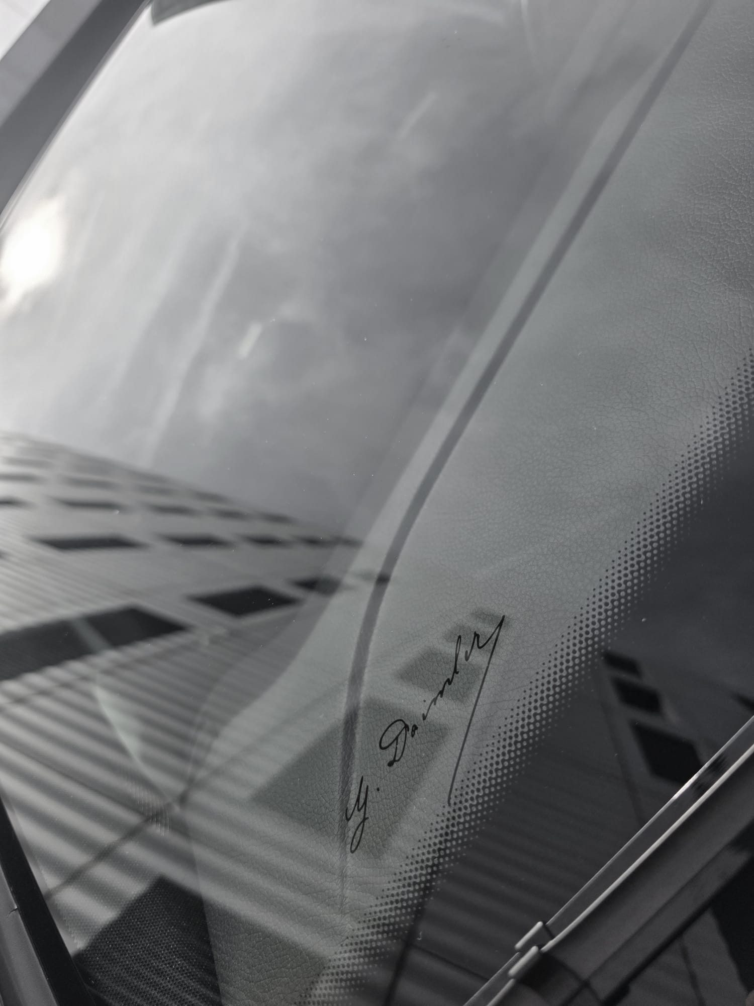 MERCEDES-BENZ A 200 AMG Line-image-5