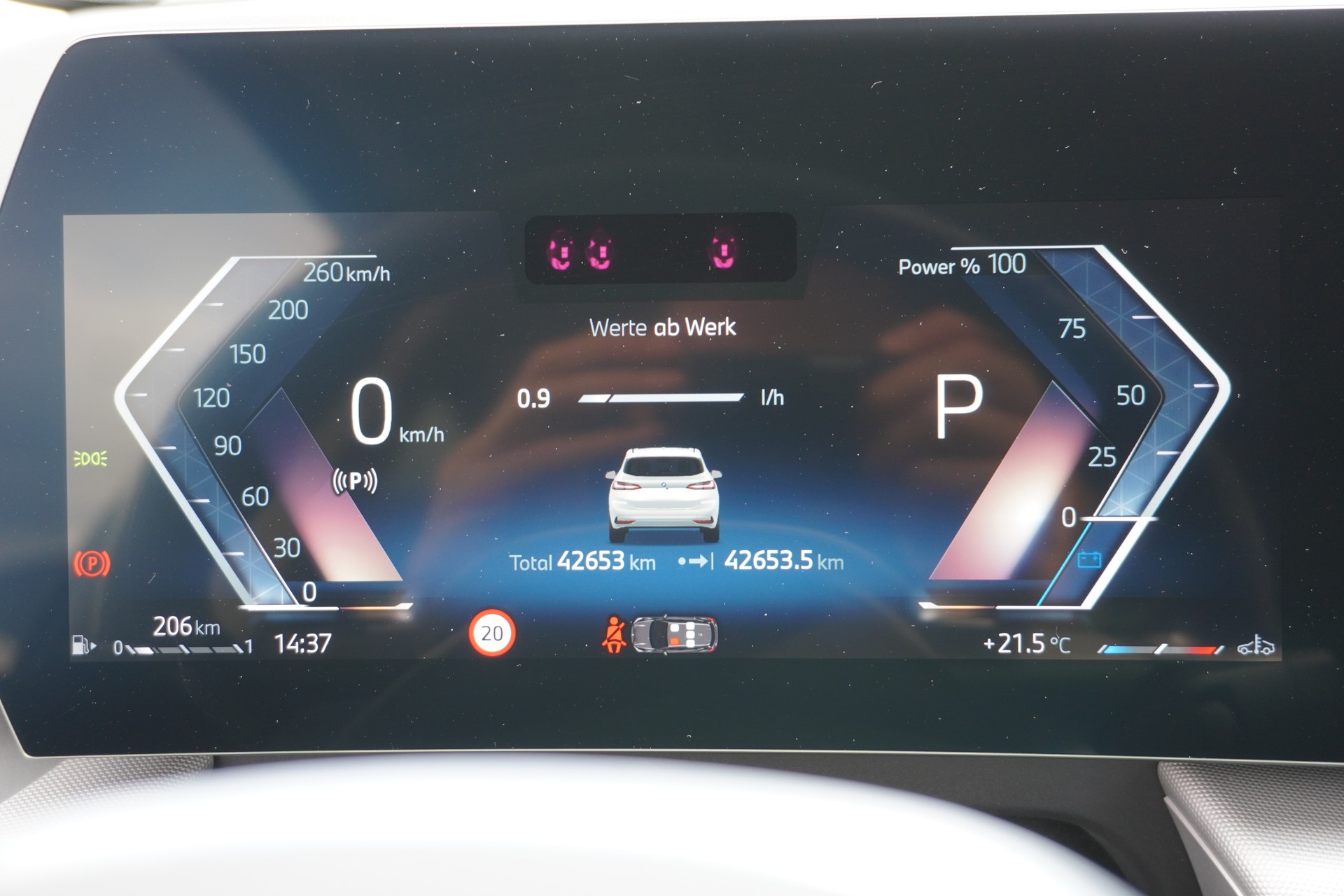 BMW 223d Active Tourer xDrive DKG-image-33