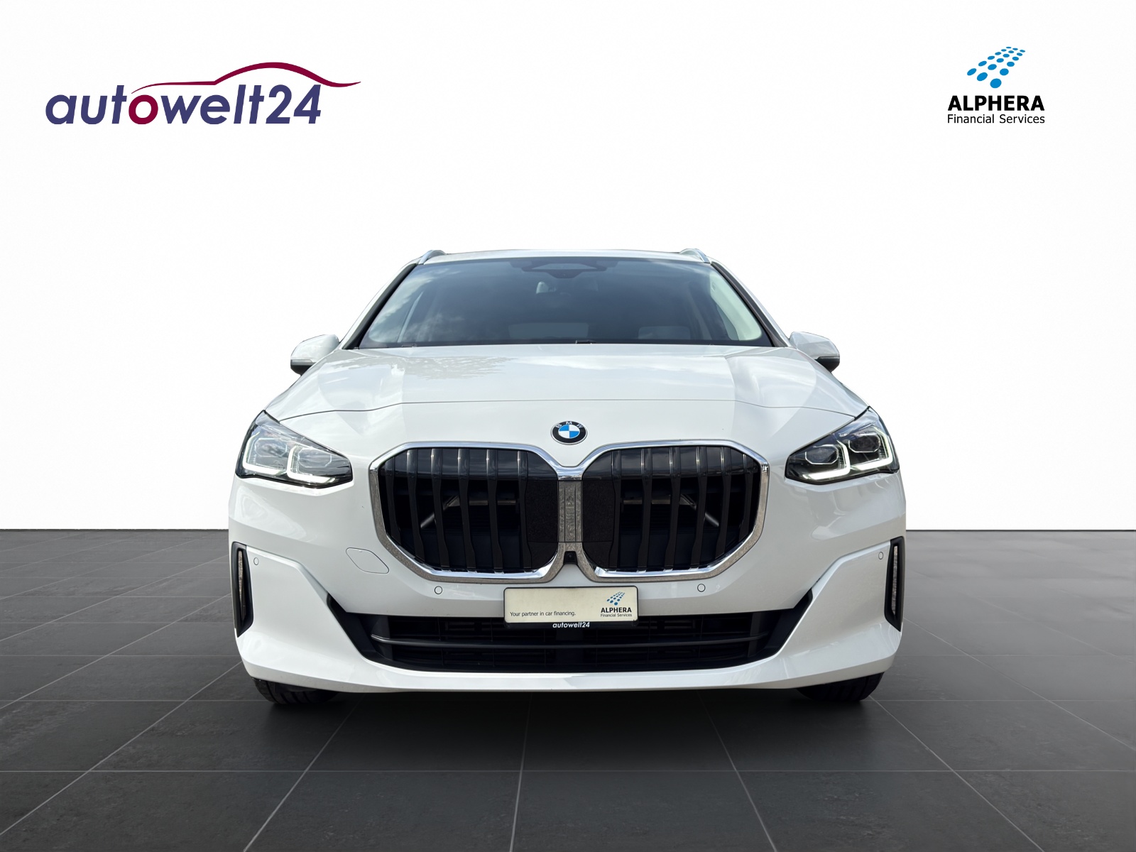 BMW 223d Active Tourer xDrive DKG-showroom-element-1