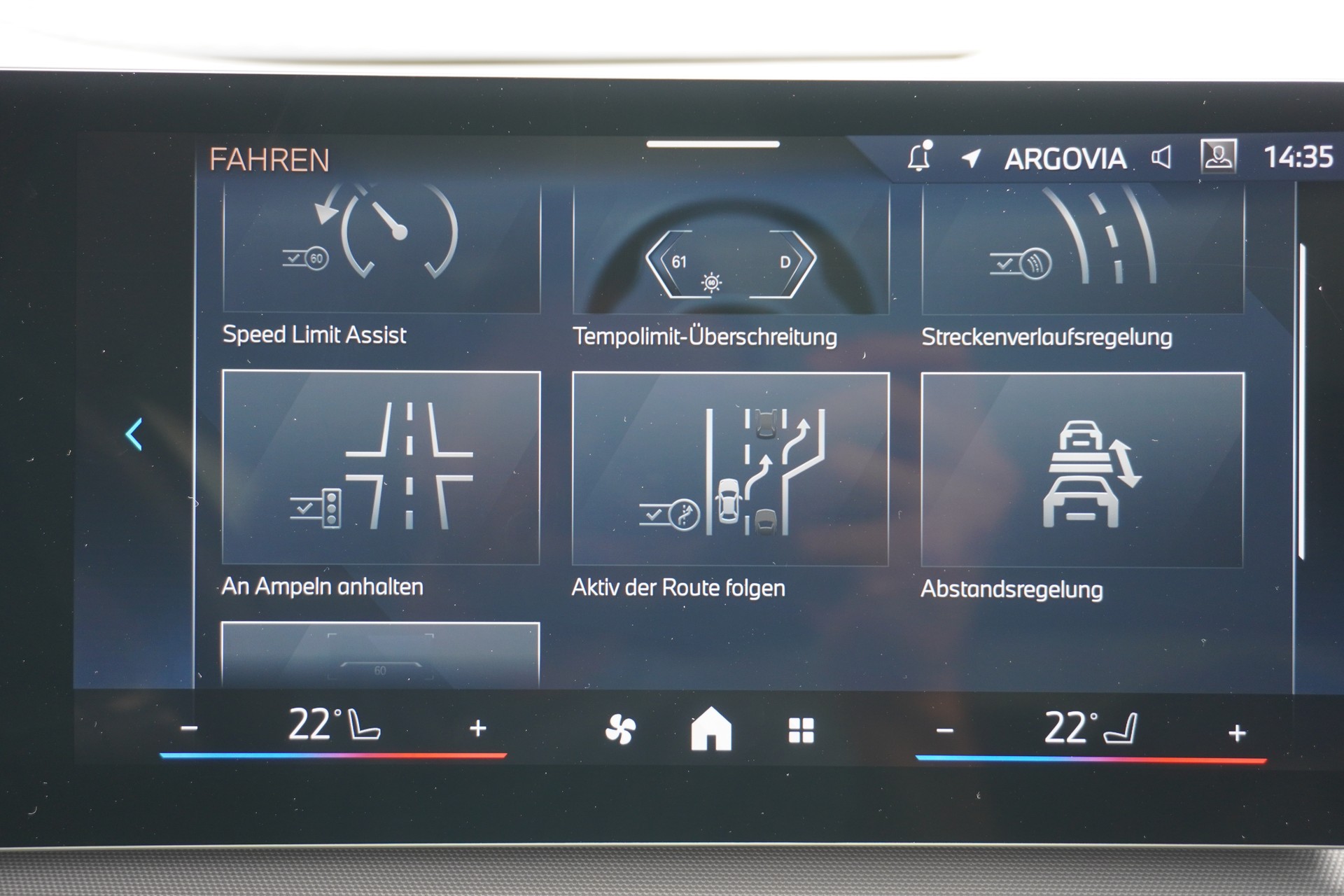 BMW 223d Active Tourer xDrive DKG-image-31